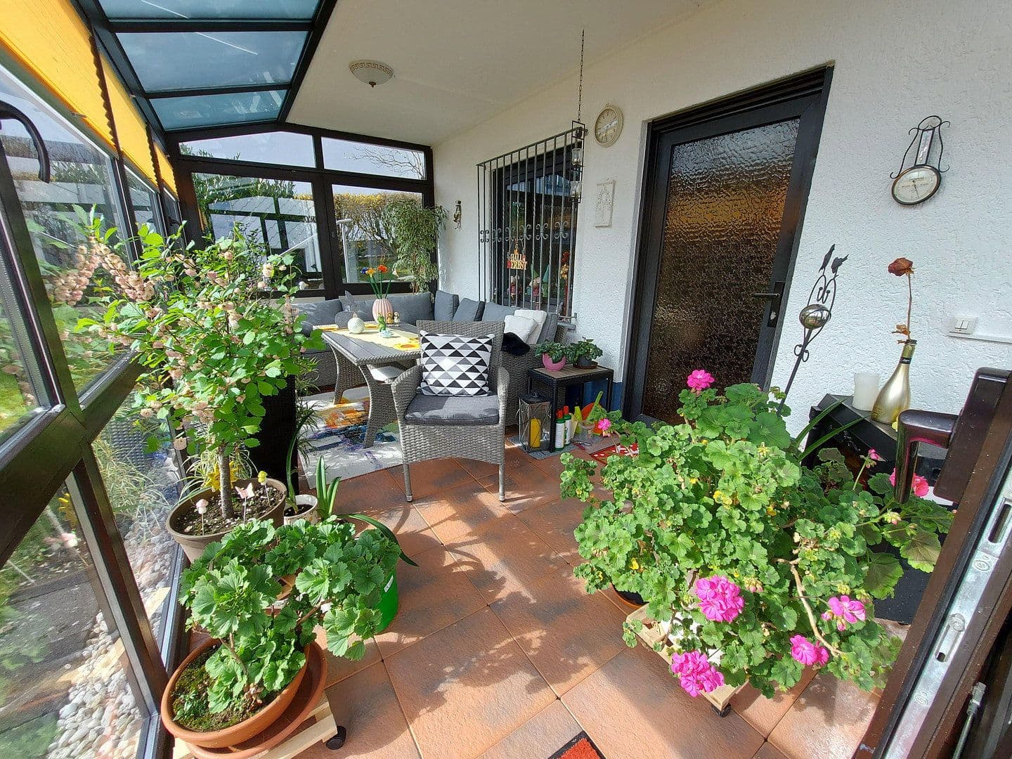 Predaj domu 180 m², pozemek 628 m², Gusenburg, Porýnie-Falcko Predaj domu 180 m², pozemek 628 m², Gusenburg, Porýnie-Falcko