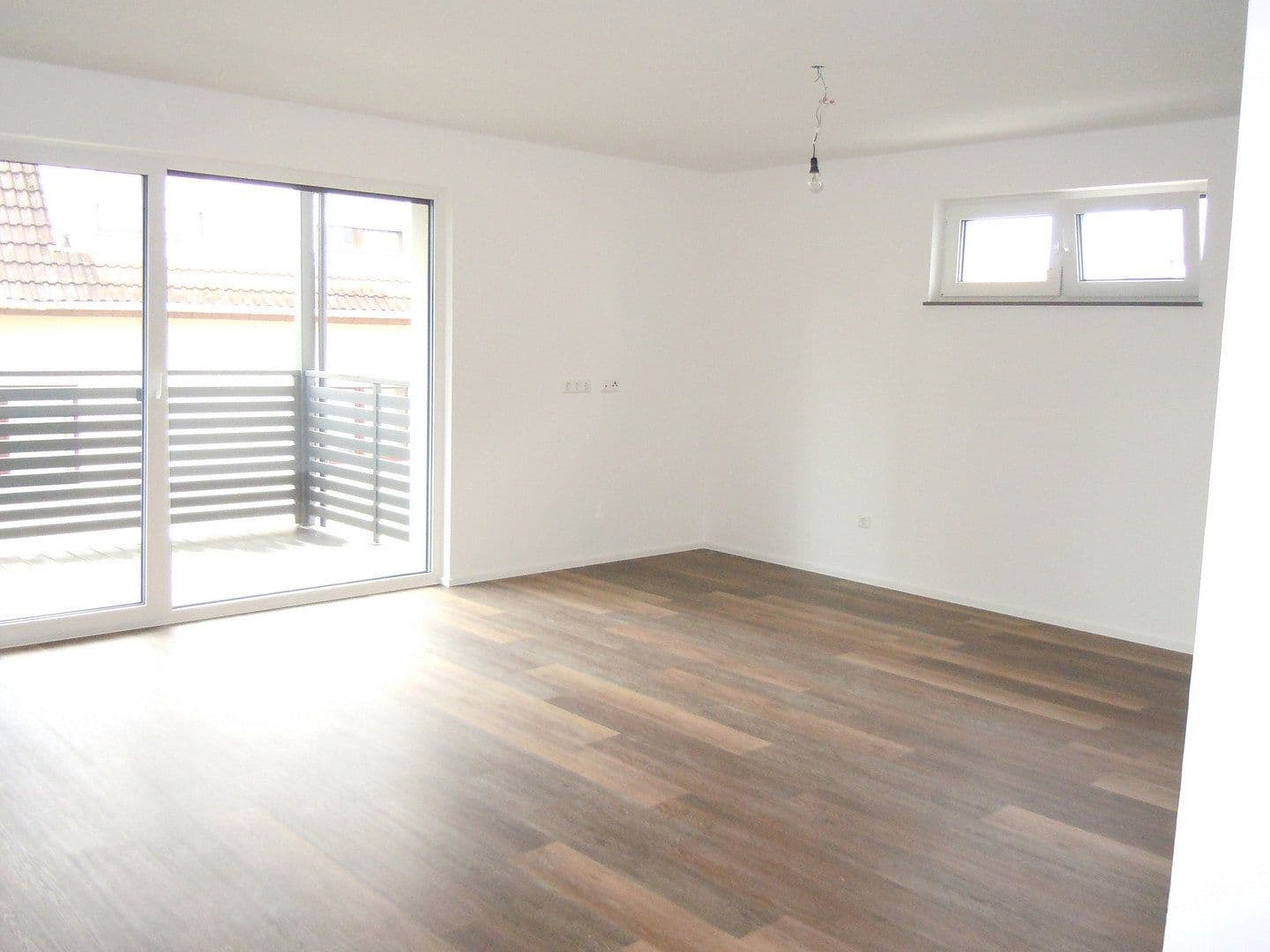 Prenájom bytu 3-izbový 84 m², Lilienstraße 4, Willstätt, Bádensko-Wurttembersko Prenájom bytu 3-izbový 84 m², Lilienstraße 4, Willstätt, Bádensko-Wurttembersko