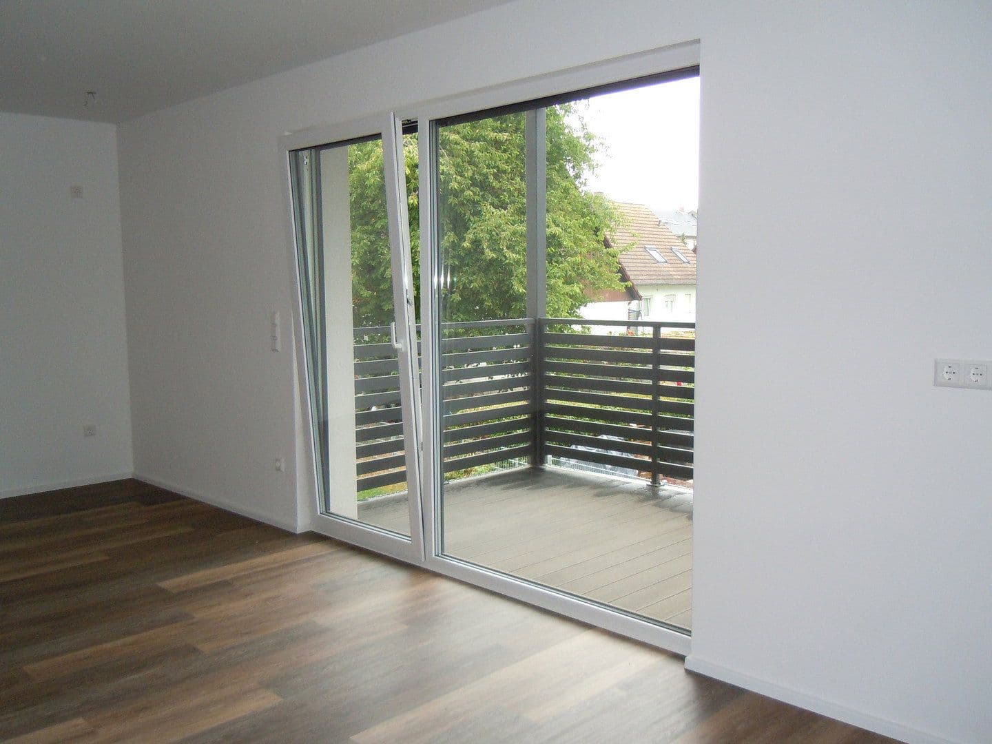 Prenájom bytu 3-izbový 84 m², Lilienstraße 4, Willstätt, Bádensko-Wurttembersko Prenájom bytu 3-izbový 84 m², Lilienstraße 4, Willstätt, Bádensko-Wurttembersko
