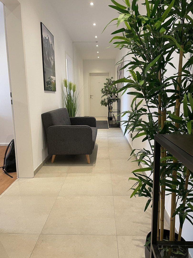 Prenájom kancelárie 35 m², Hermann-Oberth-Straße 23, Putzbrunn, Bavorsko Prenájom kancelárie 35 m², Hermann-Oberth-Straße 23, Putzbrunn, Bavorsko