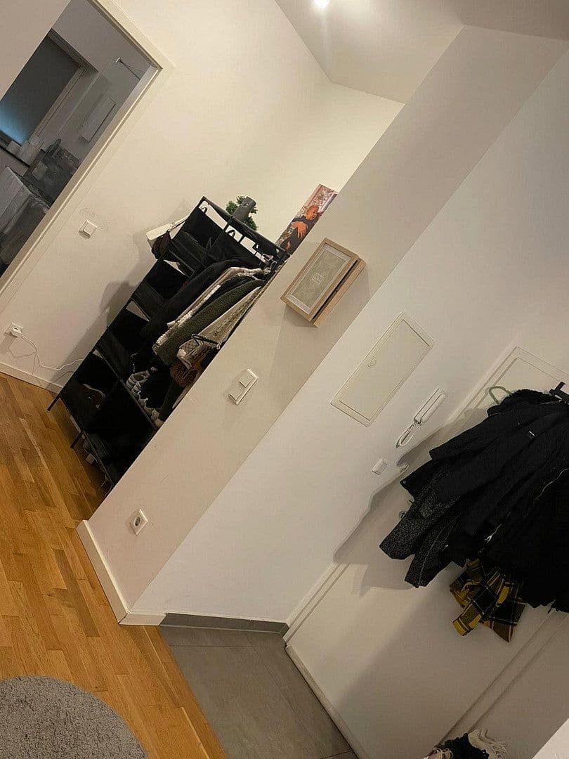 Prenájom bytu 2-izbový 39 m², Neusser Straße 263, Mönchengladbach, Severné Porýnie - Westfálsko Prenájom bytu 2-izbový 39 m², Neusser Straße 263, Mönchengladbach, Severné Porýnie - Westfálsko