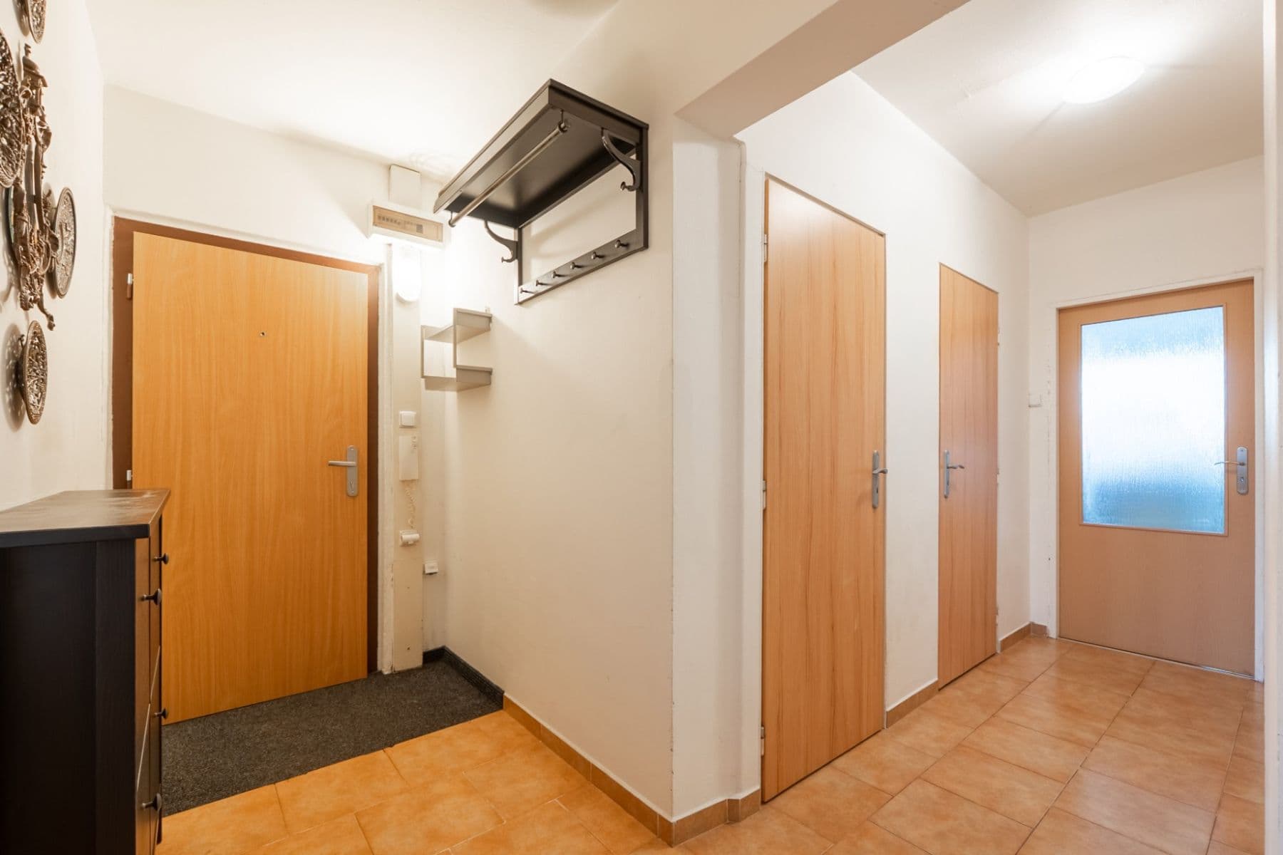 Prenájom bytu 3-izbový 70 m², V Jezírkách, Praha, Praha Prenájom bytu 3-izbový 70 m², V Jezírkách, Praha, Praha