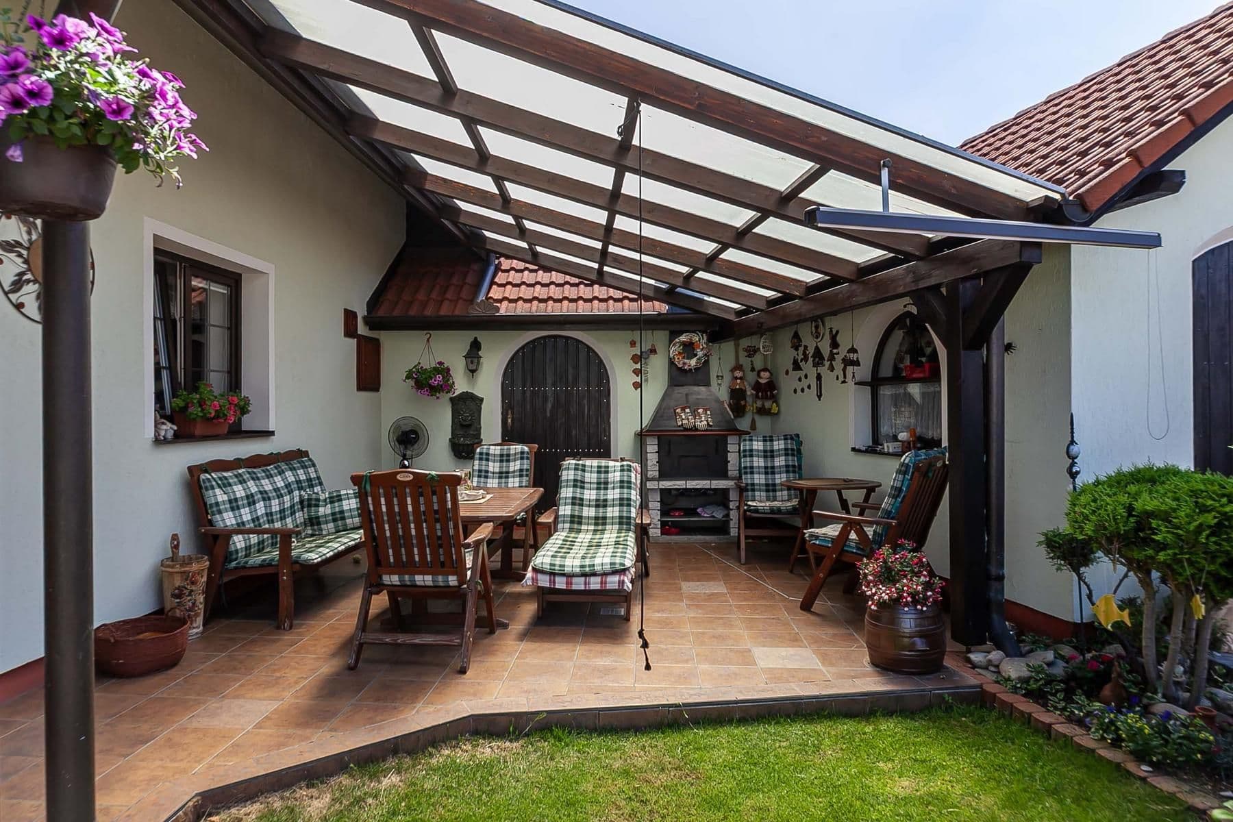 Predaj domu 245 m², pozemek 773 m², Tymákov, Plzeňský kraj Predaj domu 245 m², pozemek 773 m², Tymákov, Plzeňský kraj