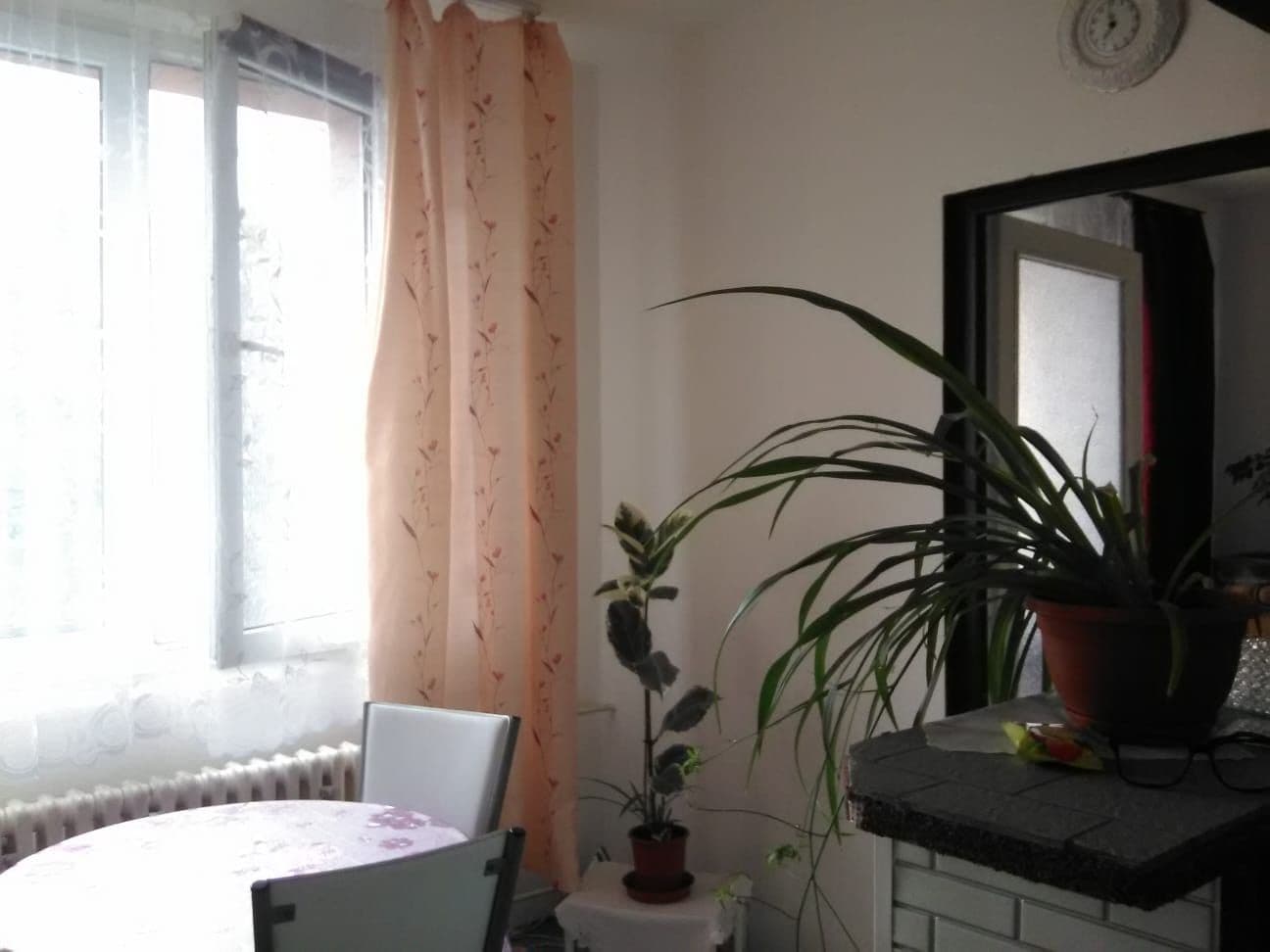 Prenájom bytu 1-izbový 36 m², Krušnohorská, Chlumec, Ústecký kraj Prenájom bytu 1-izbový 36 m², Krušnohorská, Chlumec, Ústecký kraj