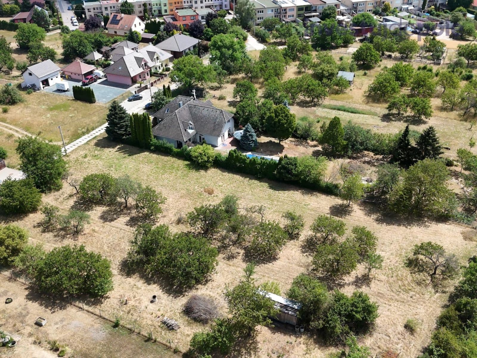 Predaj pozemku 2.428 m², Vojkovice, Jihomoravský kraj Predaj pozemku 2.428 m², Vojkovice, Jihomoravský kraj