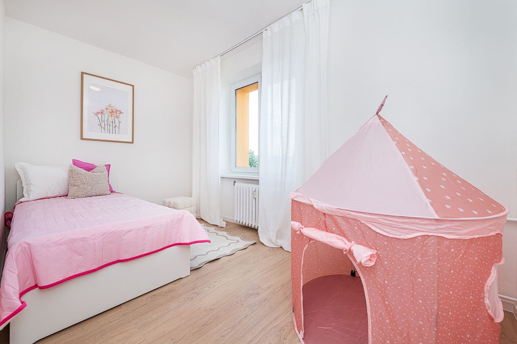 Predaj bytu 4-izbový 74 m², Pod Lipami, Praha, Praha Predaj bytu 4-izbový 74 m², Pod Lipami, Praha, Praha