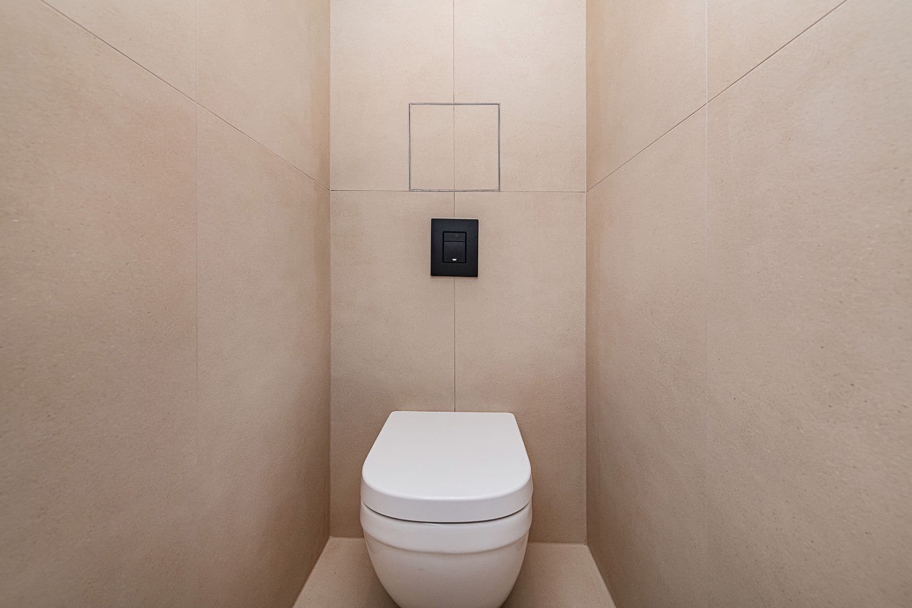 Predaj bytu 4-izbový 74 m², Pod Lipami, Praha, Praha Predaj bytu 4-izbový 74 m², Pod Lipami, Praha, Praha