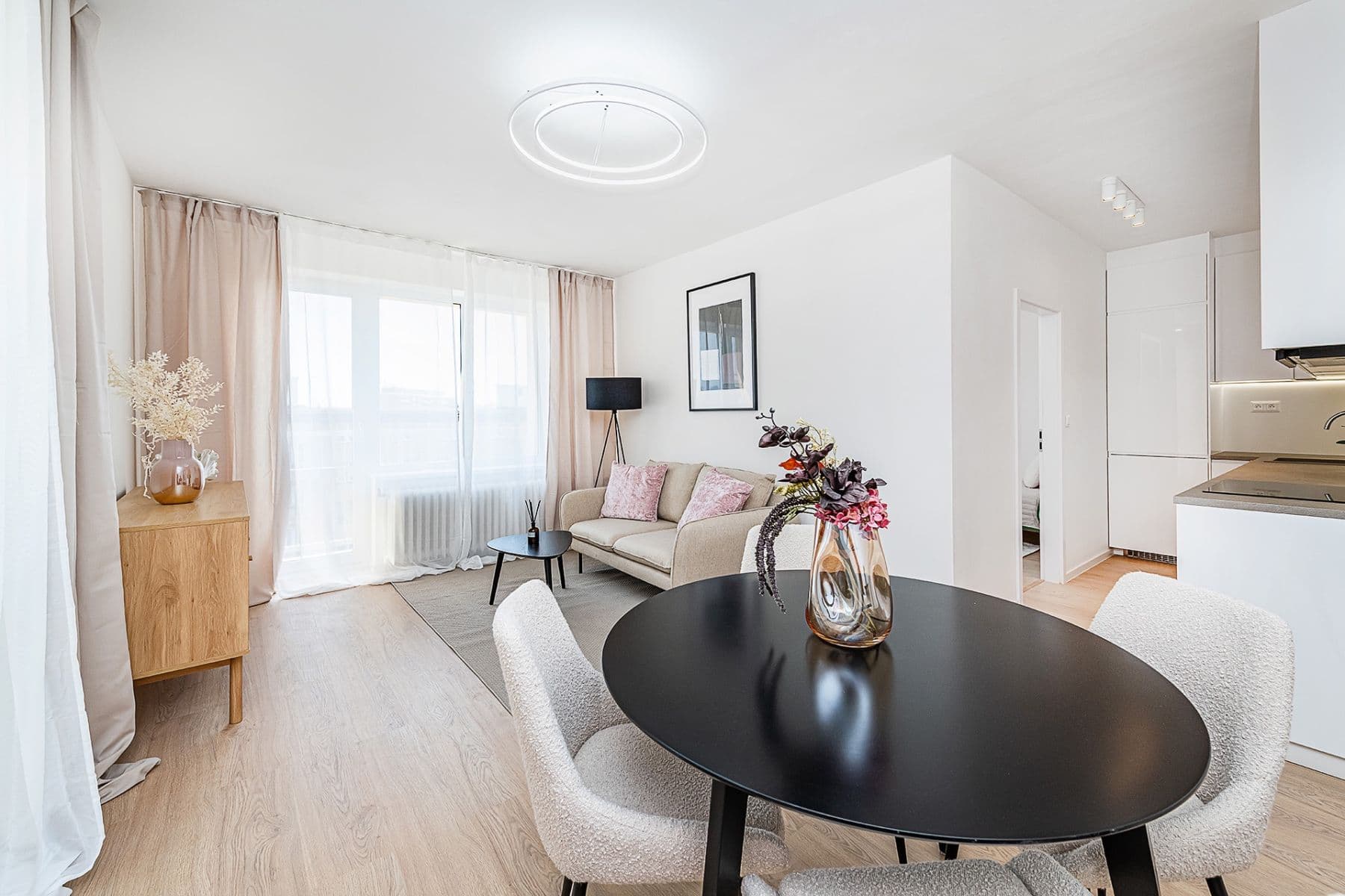 Predaj bytu 4-izbový 74 m², Pod Lipami, Praha, Praha Predaj bytu 4-izbový 74 m², Pod Lipami, Praha, Praha