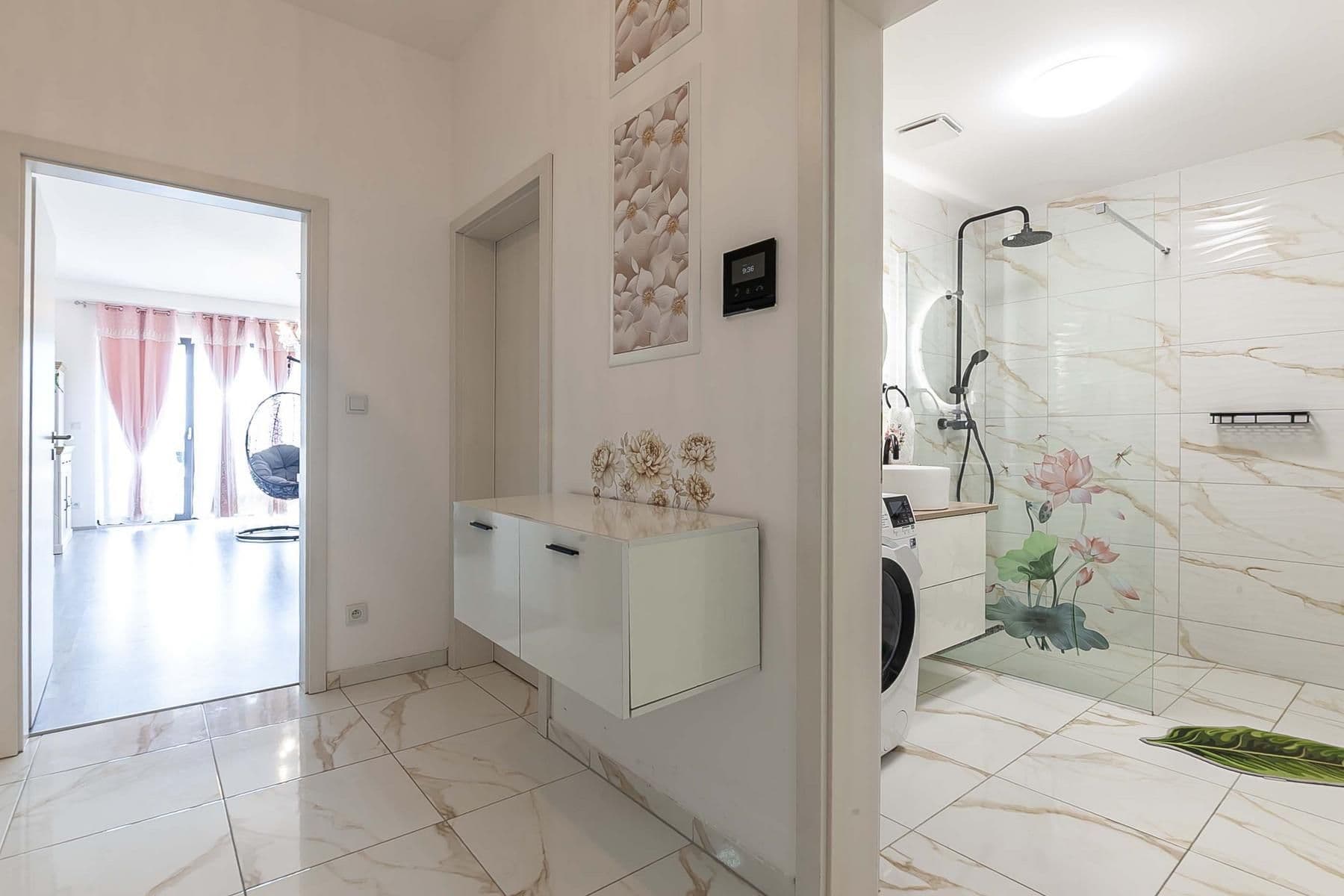 Predaj bytu 2-izbový 77 m², Plzeň, Plzeňský kraj Predaj bytu 2-izbový 77 m², Plzeň, Plzeňský kraj