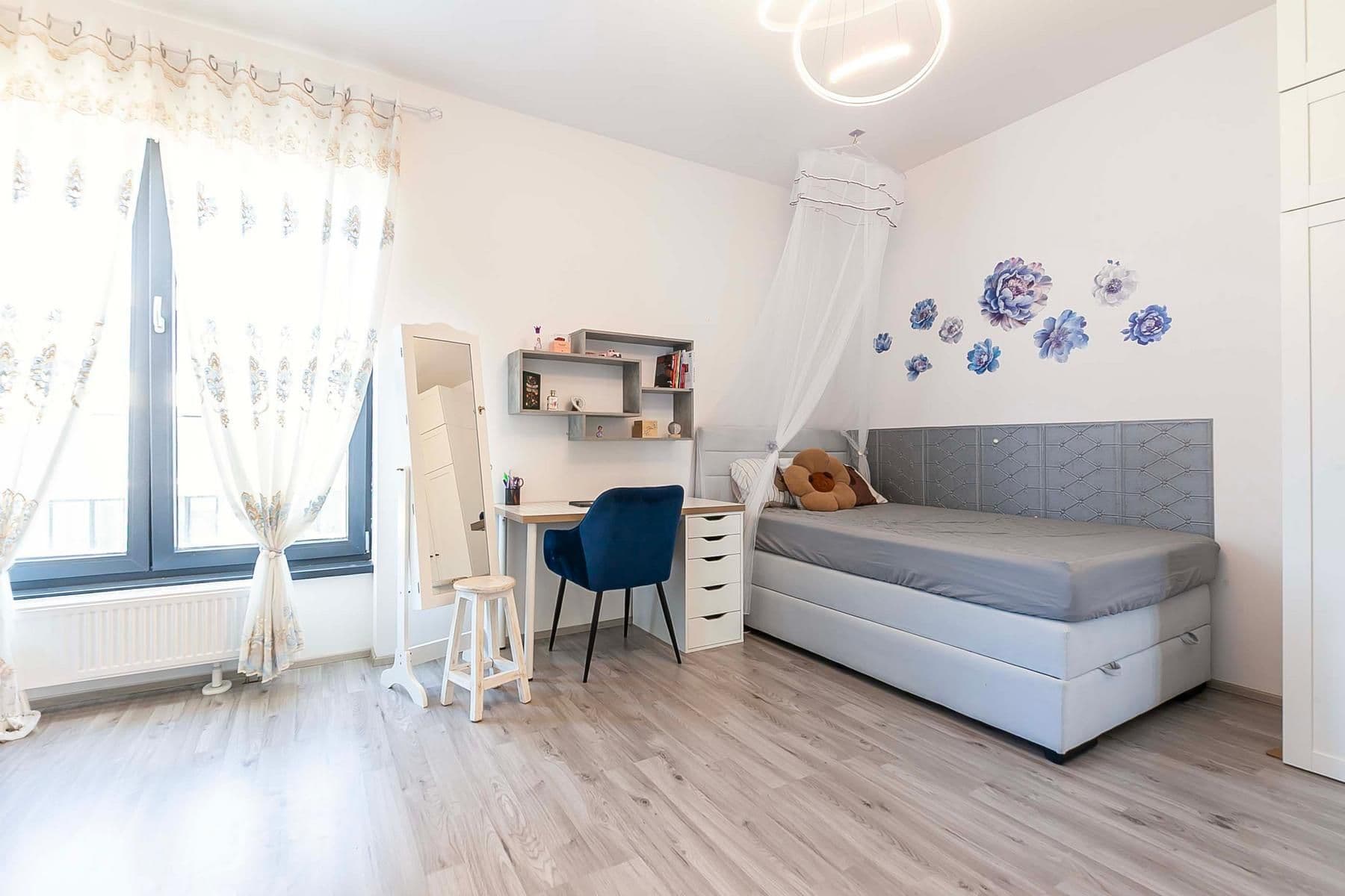 Predaj bytu 2-izbový 77 m², Plzeň, Plzeňský kraj Predaj bytu 2-izbový 77 m², Plzeň, Plzeňský kraj