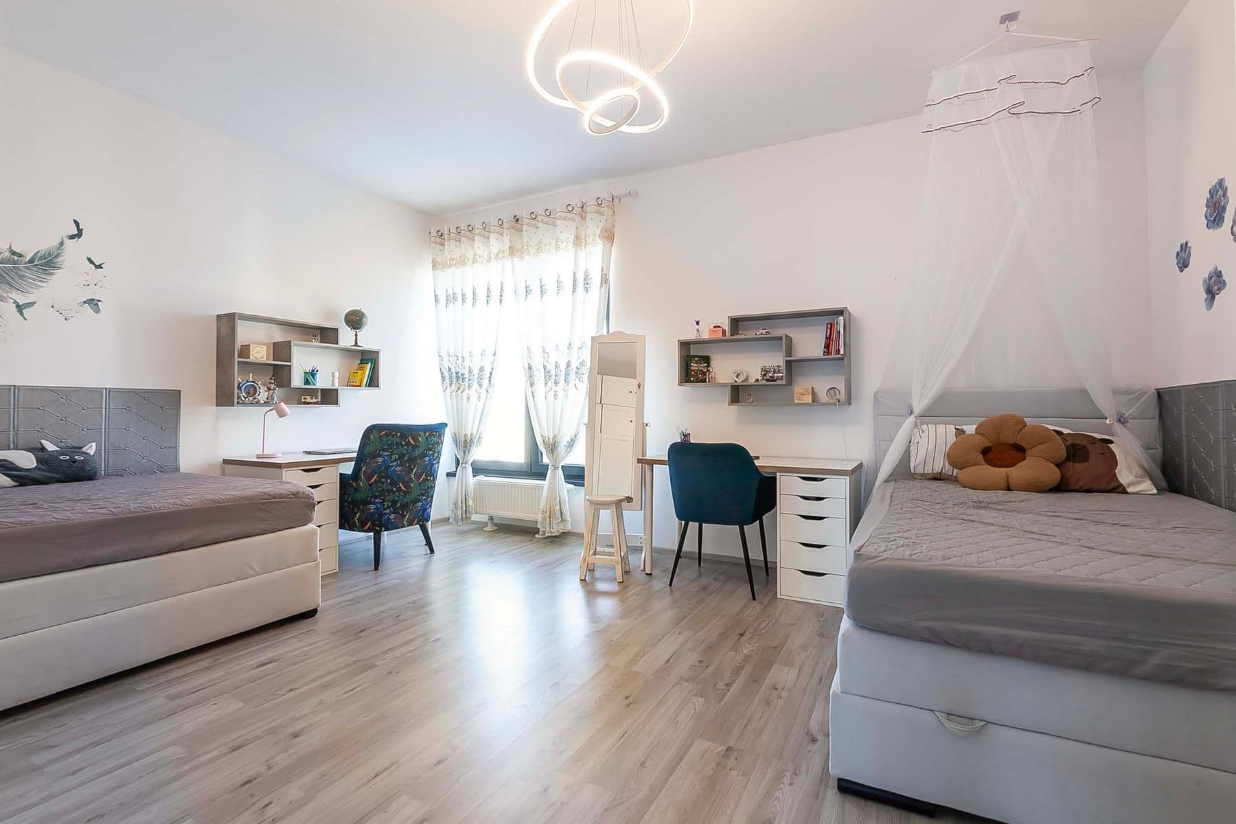 Predaj bytu 2-izbový 77 m², Plzeň, Plzeňský kraj Predaj bytu 2-izbový 77 m², Plzeň, Plzeňský kraj