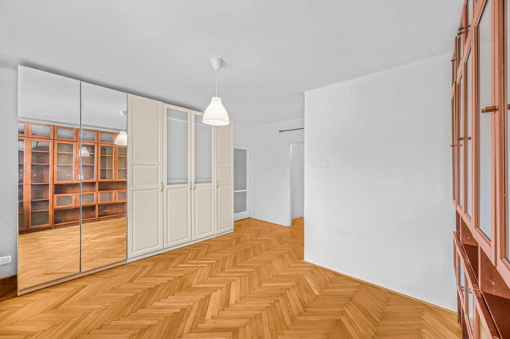 Prenájom bytu 2-izbový 45 m², Mládeže, Praha, Praha Prenájom bytu 2-izbový 45 m², Mládeže, Praha, Praha