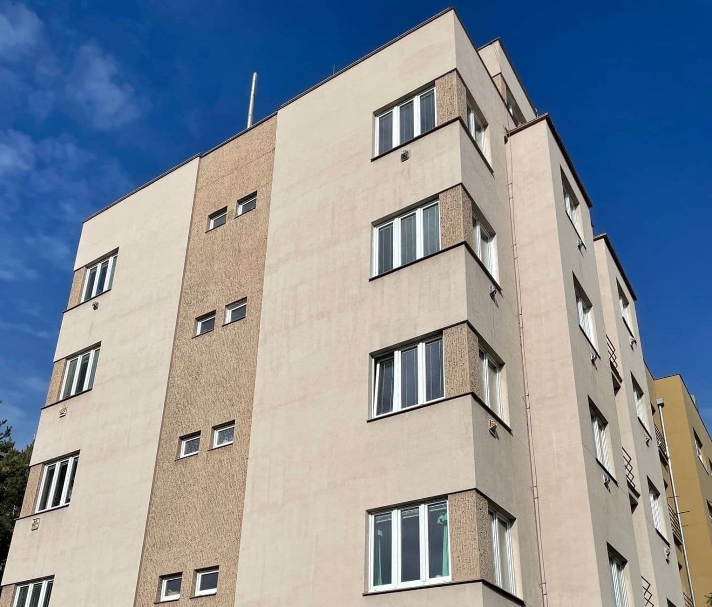 Predaj bytu 2-izbový 44 m², Nad Kajetánkou, Praha, Praha Predaj bytu 2-izbový 44 m², Nad Kajetánkou, Praha, Praha