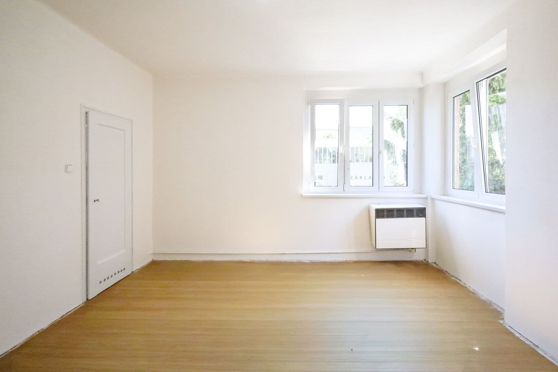 Predaj bytu 2-izbový 44 m², Nad Kajetánkou, Praha, Praha Predaj bytu 2-izbový 44 m², Nad Kajetánkou, Praha, Praha