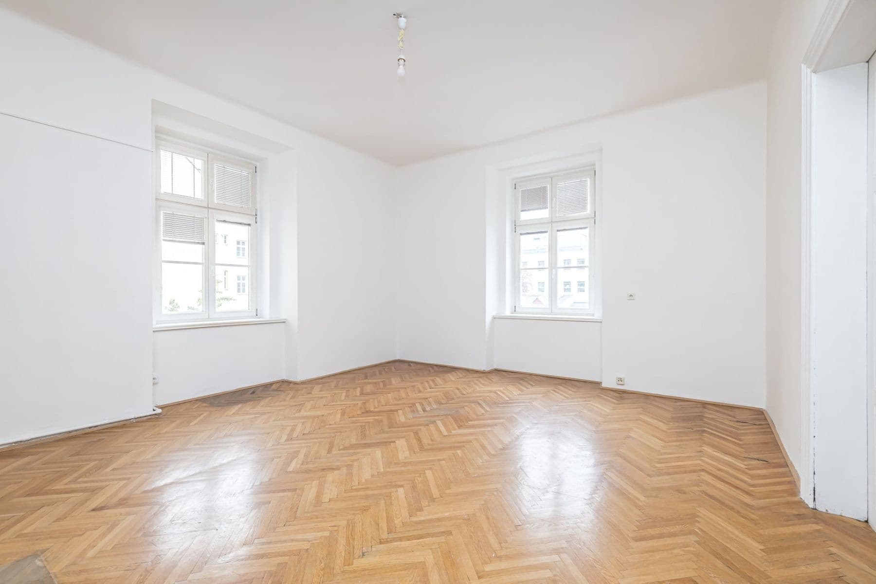 Predaj bytu 3-izbový 85 m², Karlínské náměstí, Praha, Praha Predaj bytu 3-izbový 85 m², Karlínské náměstí, Praha, Praha