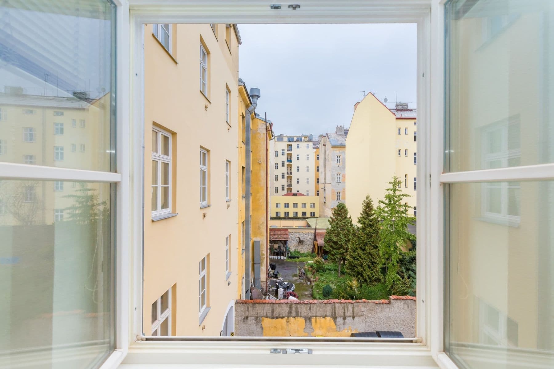 Predaj bytu 3-izbový 85 m², Karlínské náměstí, Praha, Praha Predaj bytu 3-izbový 85 m², Karlínské náměstí, Praha, Praha