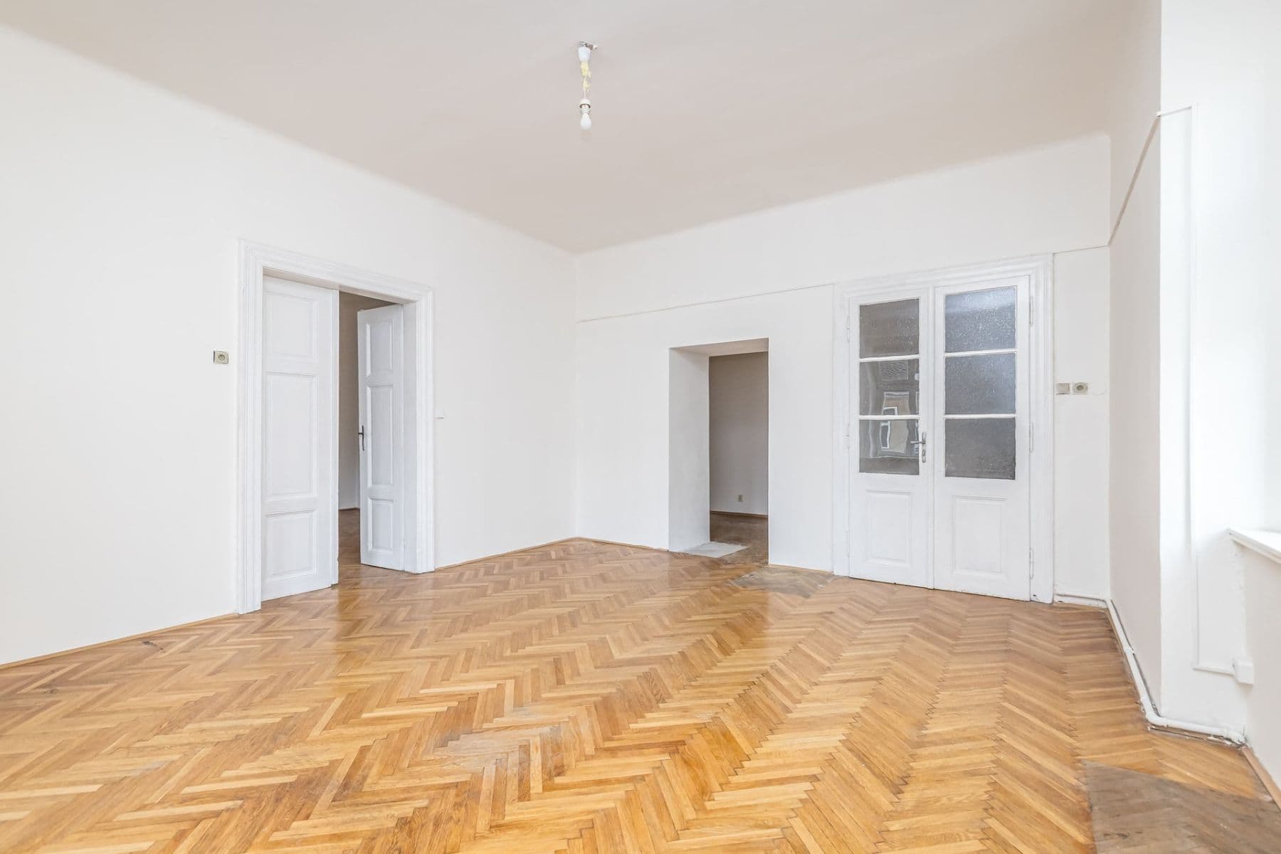 Predaj bytu 3-izbový 85 m², Karlínské náměstí, Praha, Praha Predaj bytu 3-izbový 85 m², Karlínské náměstí, Praha, Praha