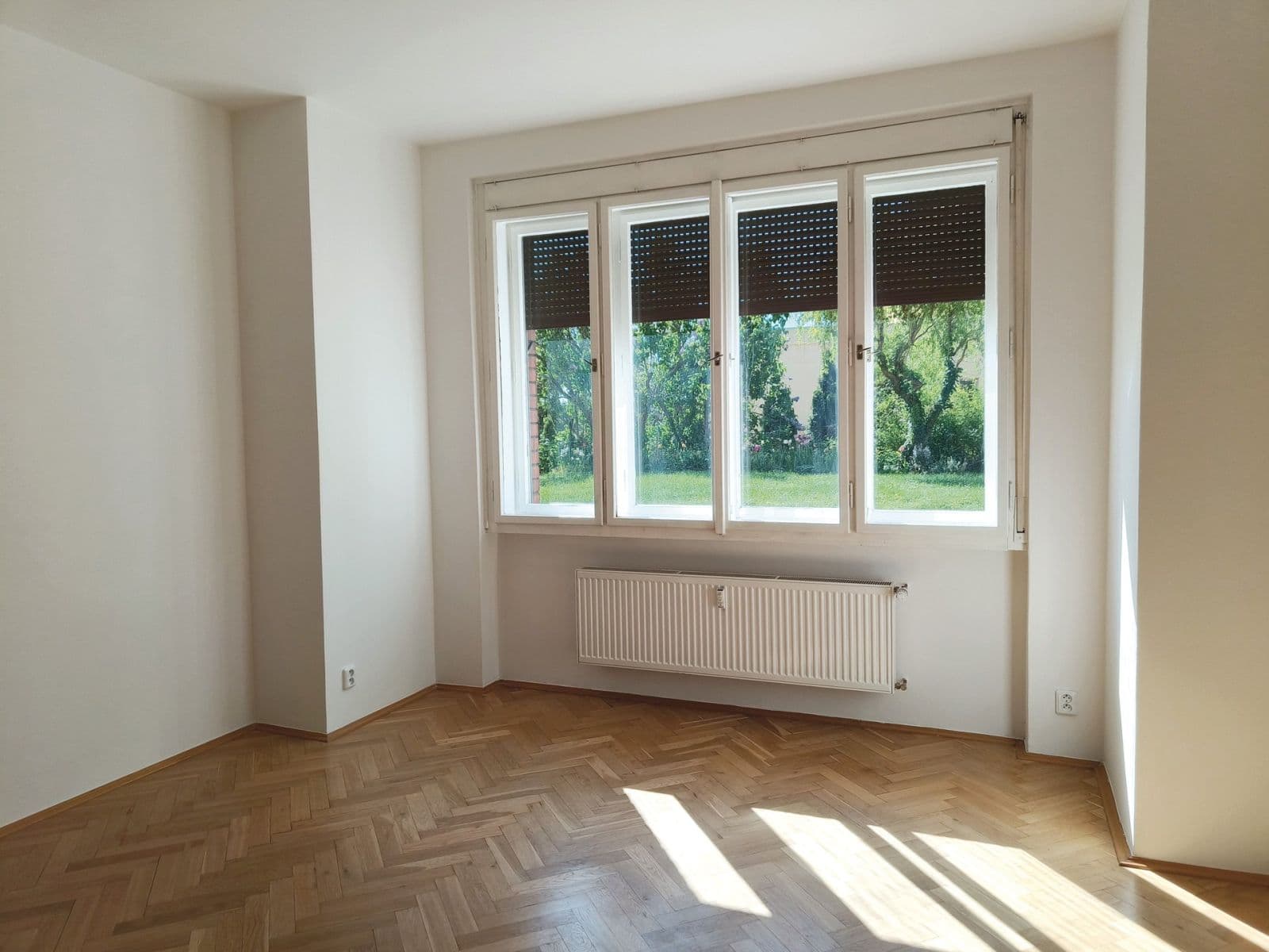 Predaj bytu 3-izbový 118 m², U Hadovky, Praha, Praha Predaj bytu 3-izbový 118 m², U Hadovky, Praha, Praha