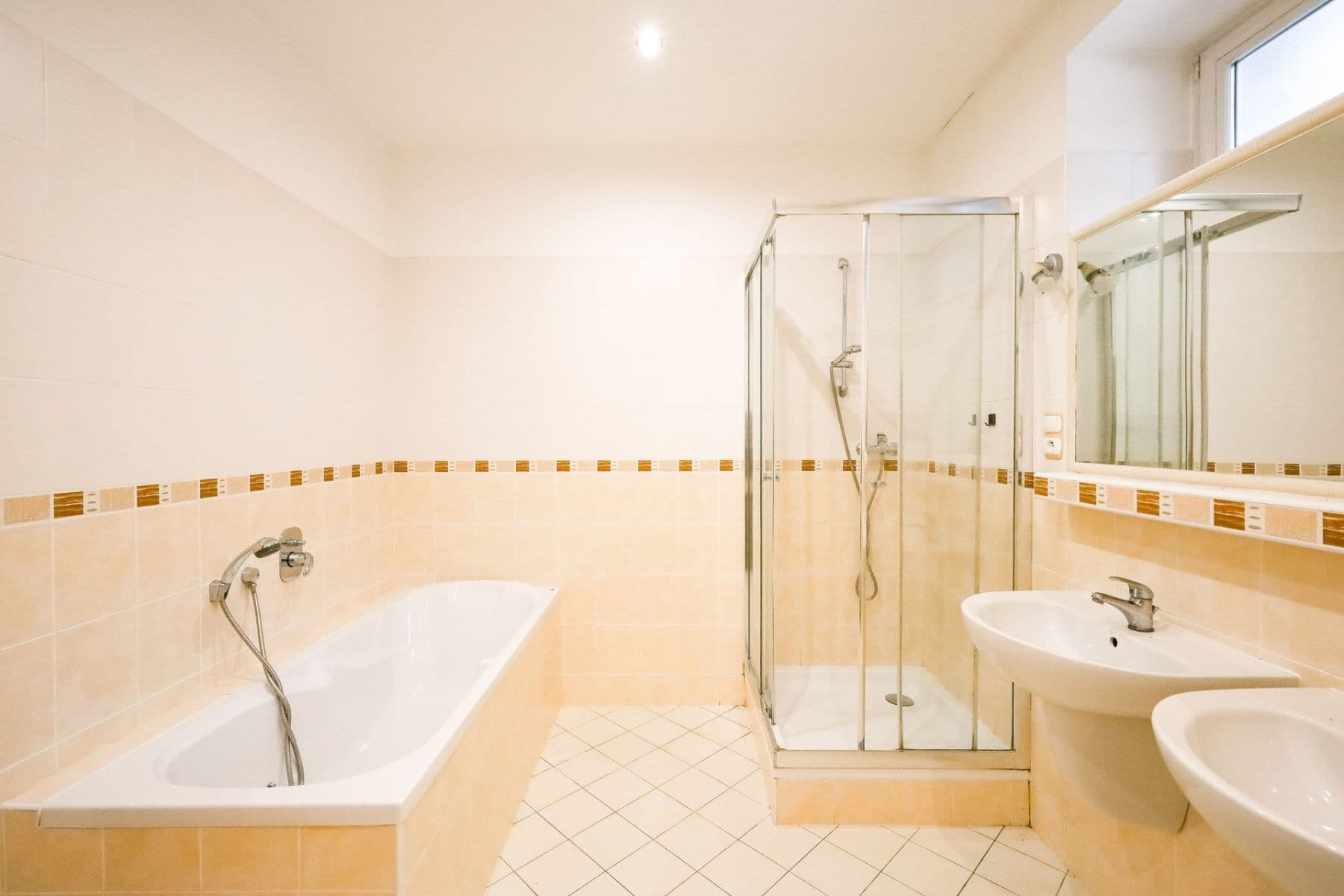 Predaj bytu 3-izbový 118 m², U Hadovky, Praha, Praha Predaj bytu 3-izbový 118 m², U Hadovky, Praha, Praha