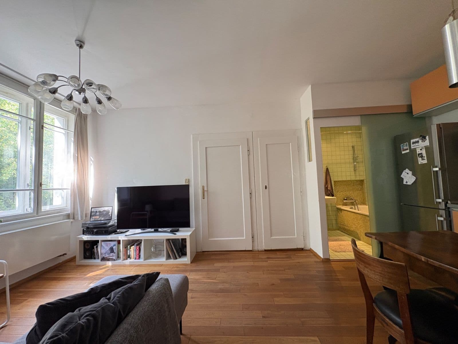 Prenájom bytu 2-izbový 38 m², U Kněžské louky, Praha, Praha Prenájom bytu 2-izbový 38 m², U Kněžské louky, Praha, Praha