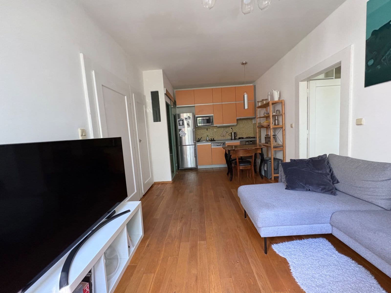 Prenájom bytu 2-izbový 38 m², U Kněžské louky, Praha, Praha Prenájom bytu 2-izbový 38 m², U Kněžské louky, Praha, Praha