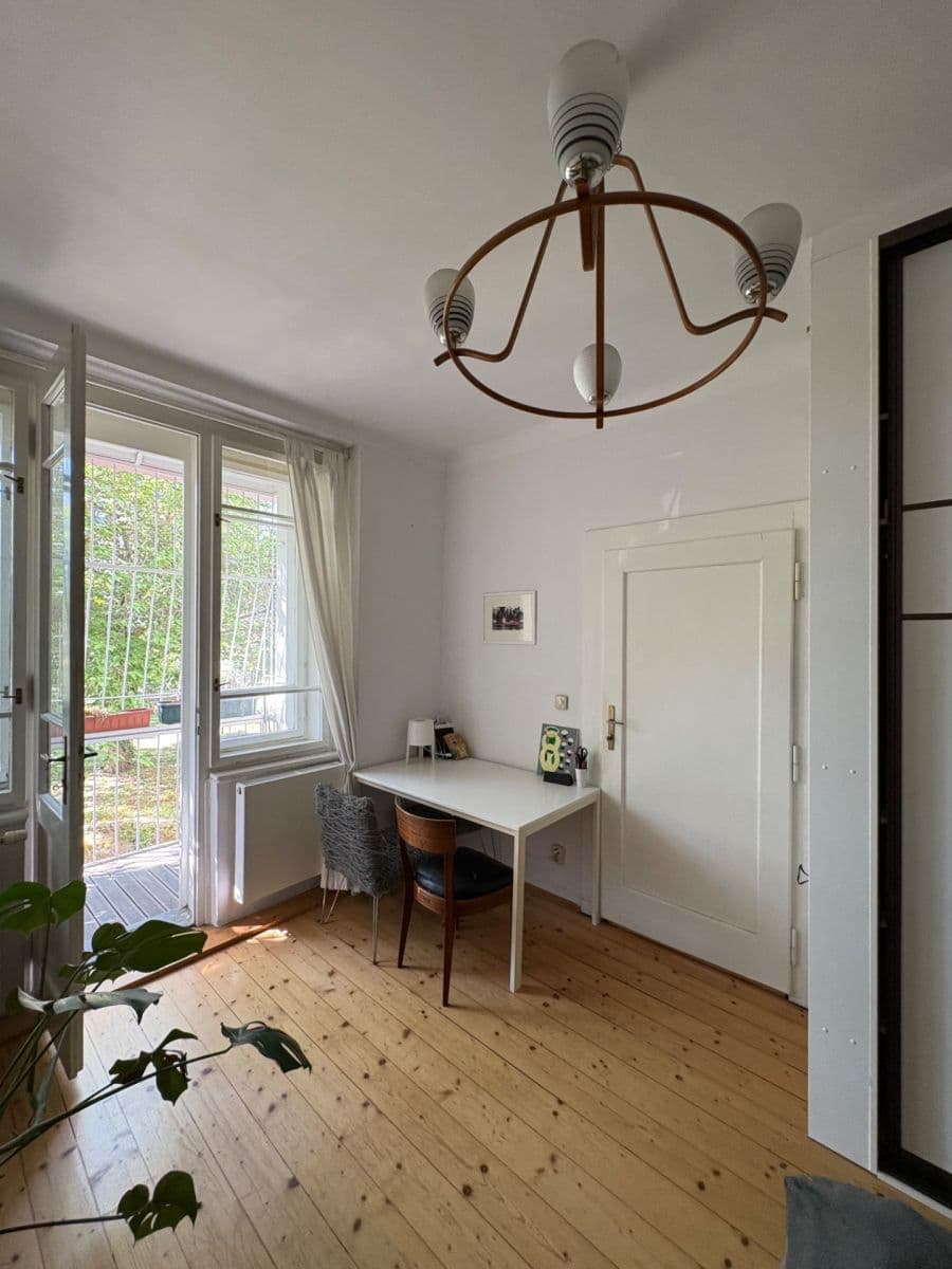 Prenájom bytu 2-izbový 38 m², U Kněžské louky, Praha, Praha Prenájom bytu 2-izbový 38 m², U Kněžské louky, Praha, Praha