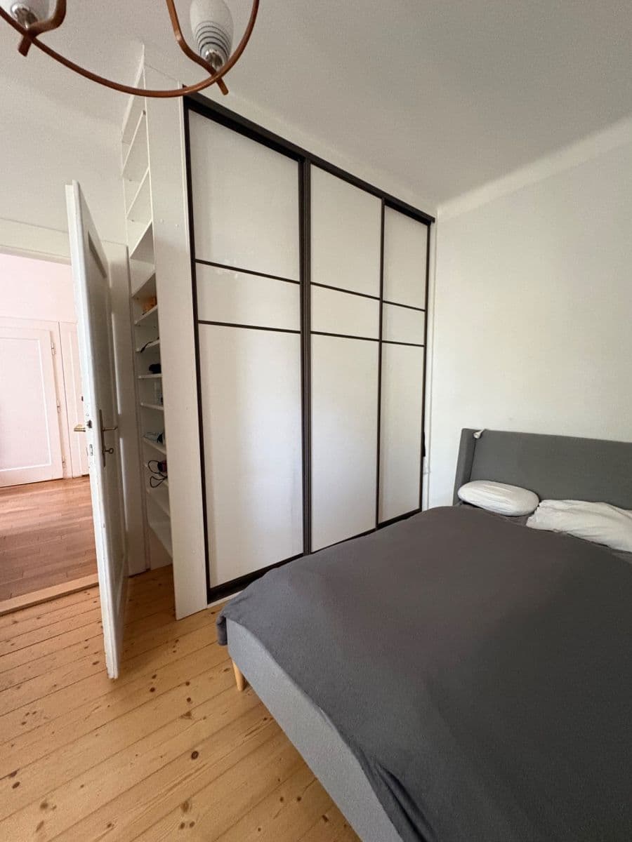 Prenájom bytu 2-izbový 38 m², U Kněžské louky, Praha, Praha Prenájom bytu 2-izbový 38 m², U Kněžské louky, Praha, Praha
