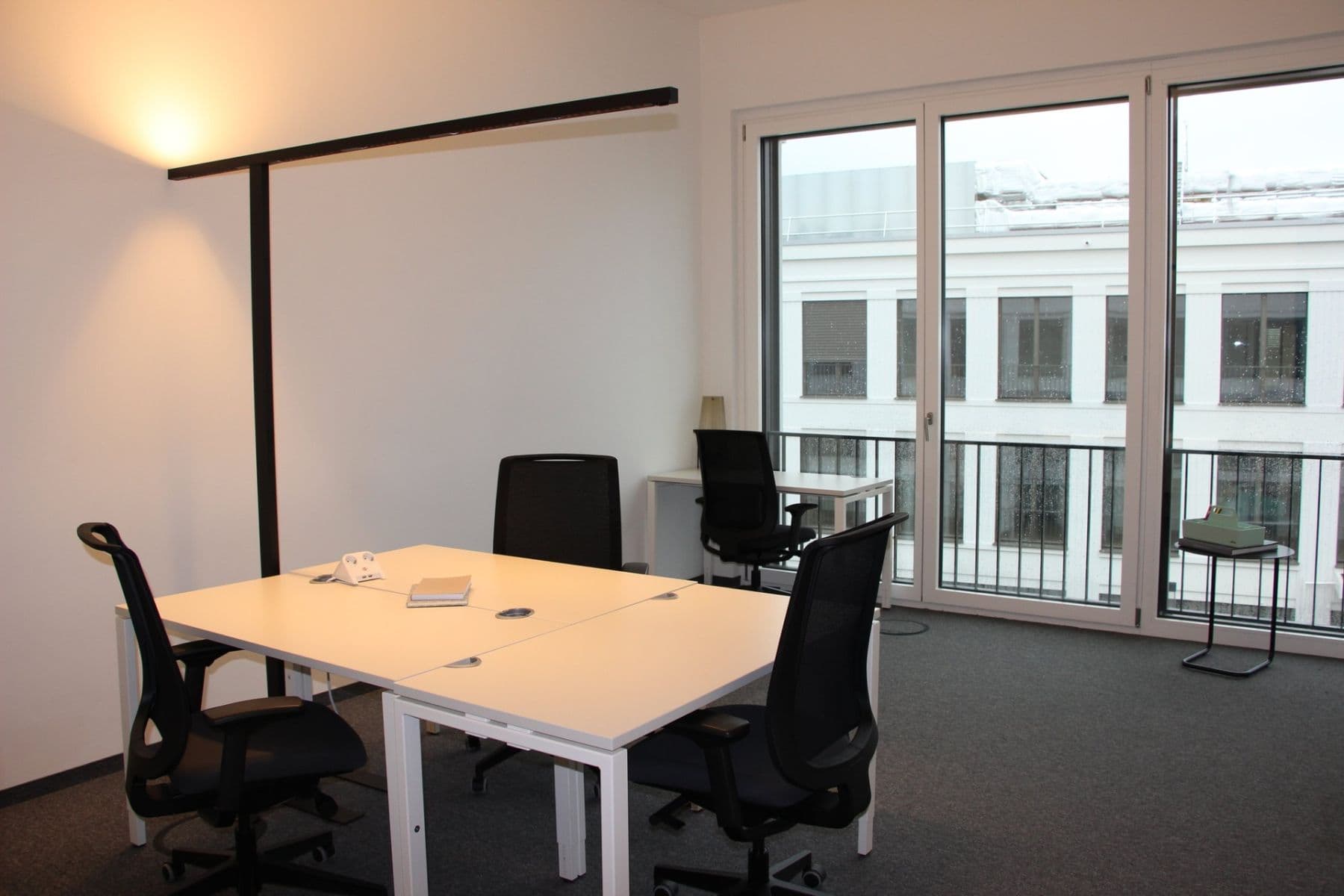 Prenájom kancelárie 1.321 m², Johanna-Kinkel-Straße 1 + 2, Regensburg, Bavorsko Prenájom kancelárie 1.321 m², Johanna-Kinkel-Straße 1 + 2, Regensburg, Bavorsko