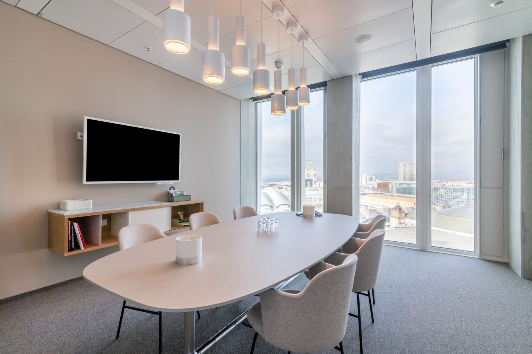 Prenájom kancelárie 6.879 m², Brüsseler Straße 1-3, Frankfurt, Hesensko Prenájom kancelárie 6.879 m², Brüsseler Straße 1-3, Frankfurt, Hesensko