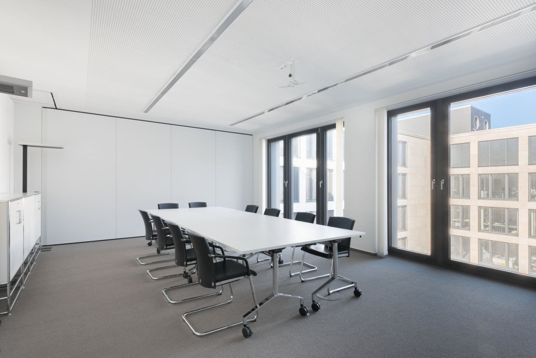 Prenájom kancelárie 1.020 m², Willy-Brandt-Platz 2, Schönefeld, Brandenbursko Prenájom kancelárie 1.020 m², Willy-Brandt-Platz 2, Schönefeld, Brandenbursko