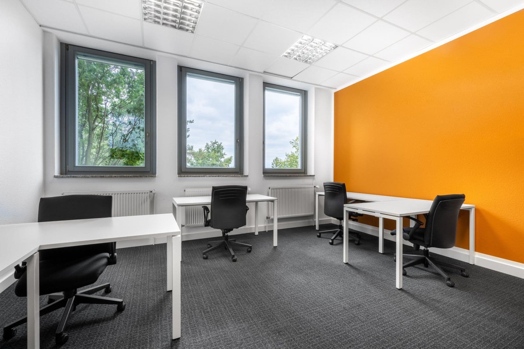 Prenájom kancelárie 639 m², Südwestpark 67, Nuremberg, Bavorsko Prenájom kancelárie 639 m², Südwestpark 67, Nuremberg, Bavorsko