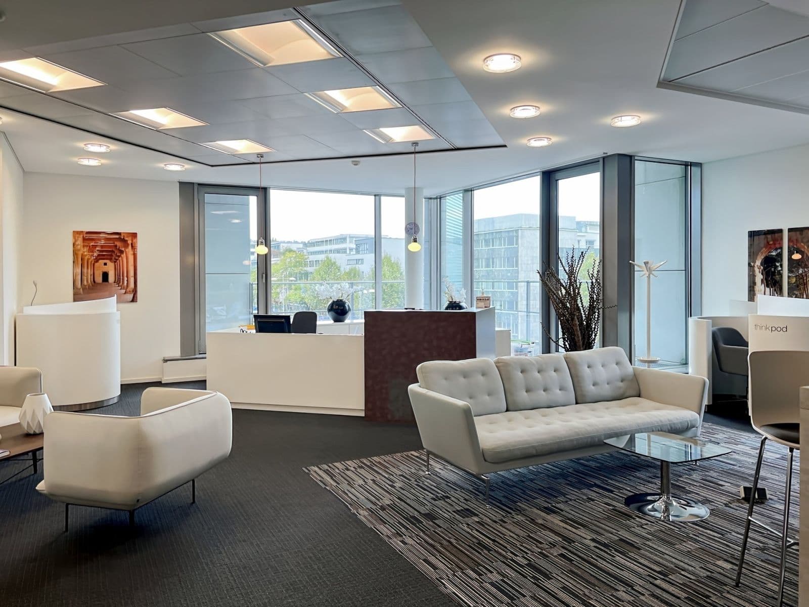 Prenájom kancelárie 1.312 m², Rotebuehlplatz 23, Stuttgart, Bádensko-Wurttembersko Prenájom kancelárie 1.312 m², Rotebuehlplatz 23, Stuttgart, Bádensko-Wurttembersko