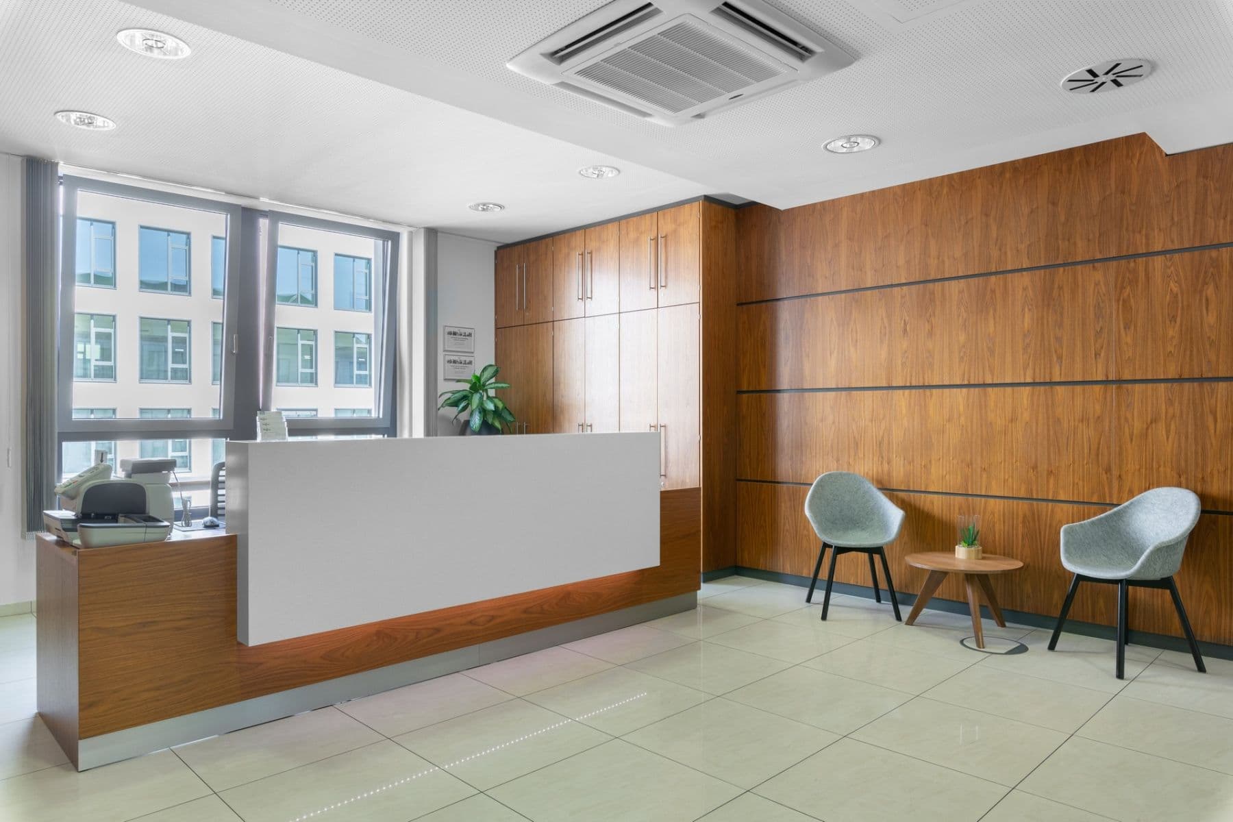 Prenájom kancelárie 924 m², Zeltnerstr. 1-3, Nürnberg, Bavorsko Prenájom kancelárie 924 m², Zeltnerstr. 1-3, Nürnberg, Bavorsko