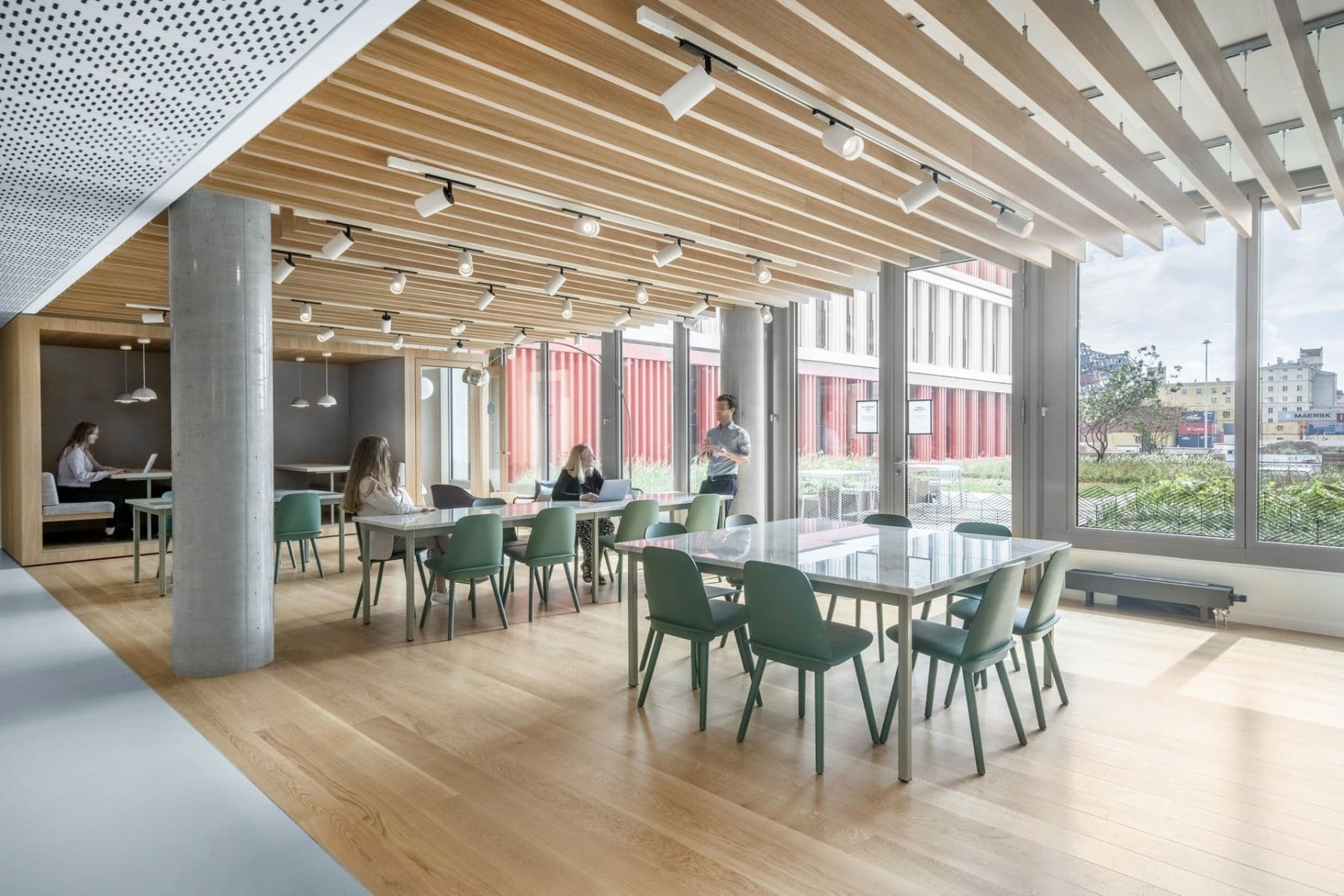 Prenájom kancelárie 5.594 m², Lindleystraße 8A, Frankfurt, Hesensko Prenájom kancelárie 5.594 m², Lindleystraße 8A, Frankfurt, Hesensko