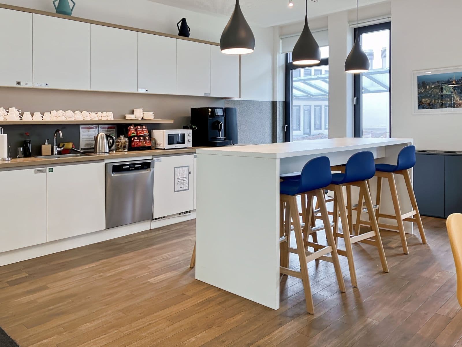 Prenájom kancelárie 2.157 m², Ottenser Hauptstr. 2-6, Hamburg, Hamburg Prenájom kancelárie 2.157 m², Ottenser Hauptstr. 2-6, Hamburg, Hamburg
