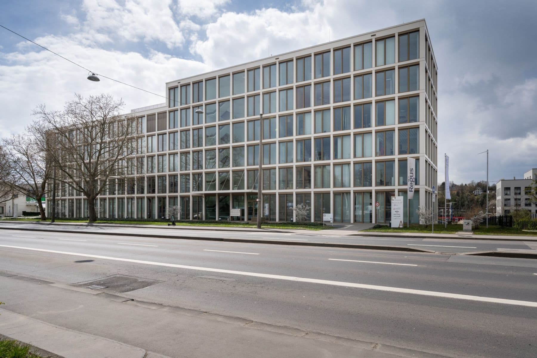 Prenájom kancelárie 1.446 m², Mainzer Str. 97, Wiesbaden, Hesensko Prenájom kancelárie 1.446 m², Mainzer Str. 97, Wiesbaden, Hesensko