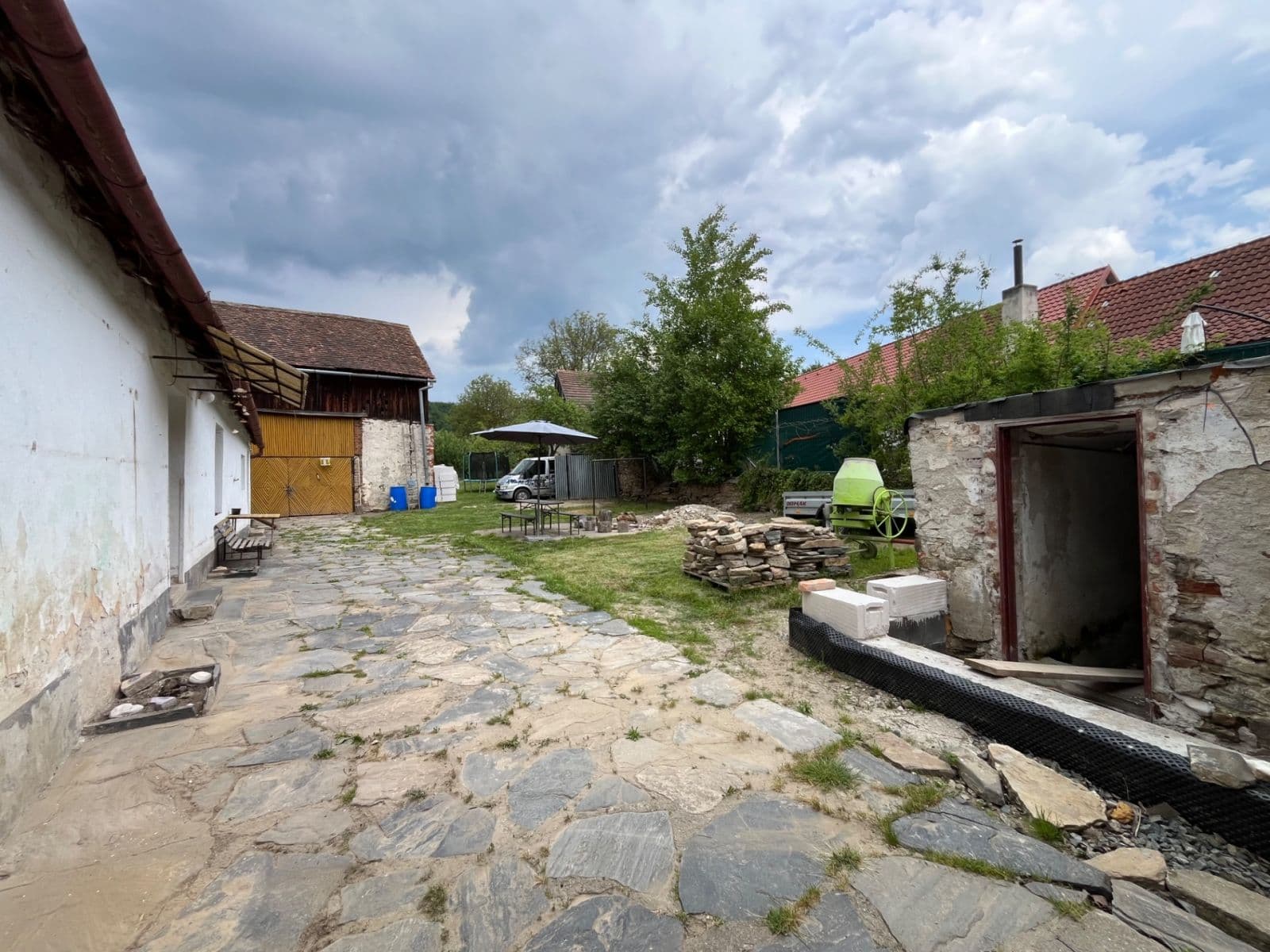 Predaj rekreačného objektu 160 m², pozemek 1.550 m², Podhradí nad Dyjí, Jihomoravský kraj Predaj rekreačného objektu 160 m², pozemek 1.550 m², Podhradí nad Dyjí, Jihomoravský kraj