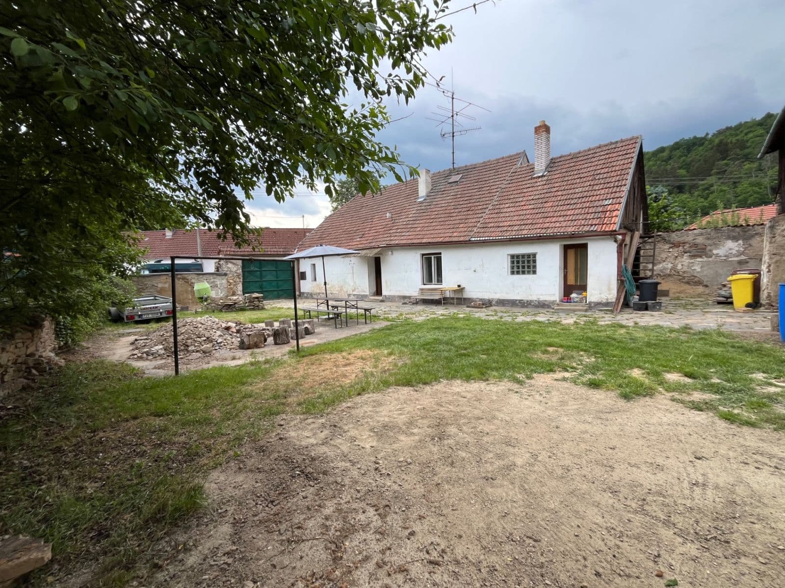 Predaj rekreačného objektu 160 m², pozemek 1.550 m², Podhradí nad Dyjí, Jihomoravský kraj Predaj rekreačného objektu 160 m², pozemek 1.550 m², Podhradí nad Dyjí, Jihomoravský kraj