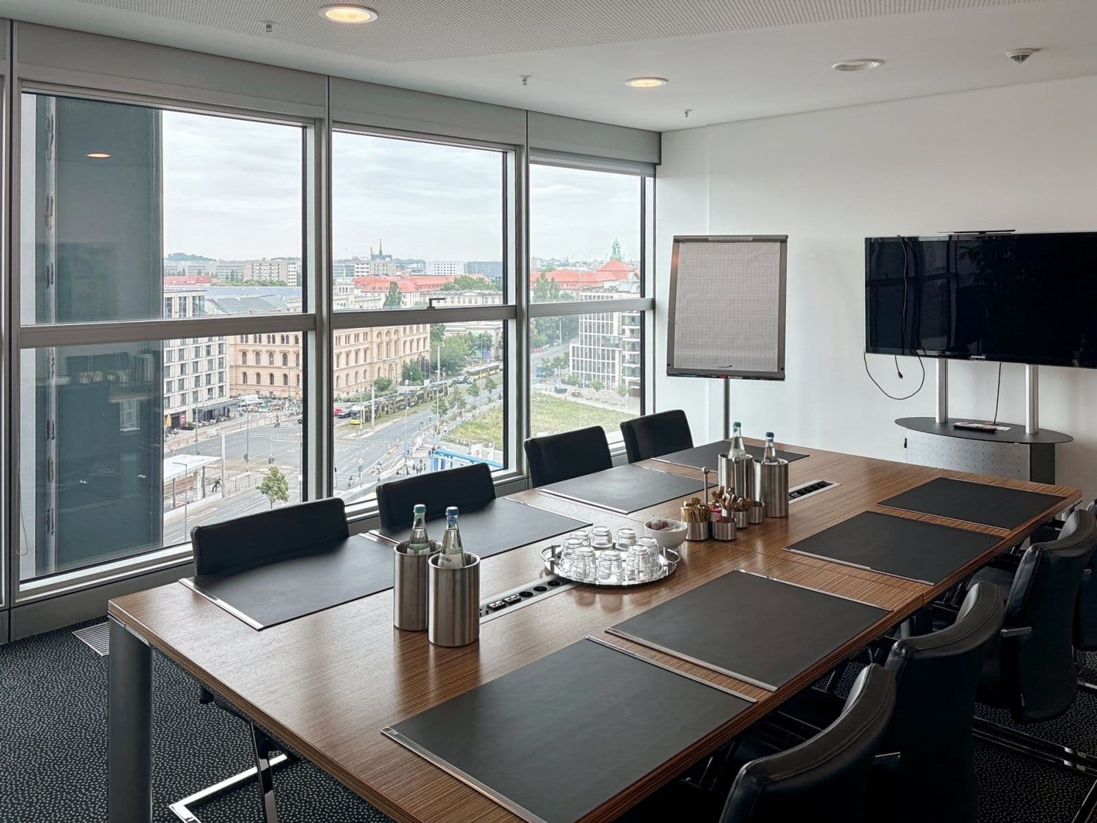 Prenájom kancelárie 1.362 m², Europaplatz 2, Berlin, Berlín Prenájom kancelárie 1.362 m², Europaplatz 2, Berlin, Berlín