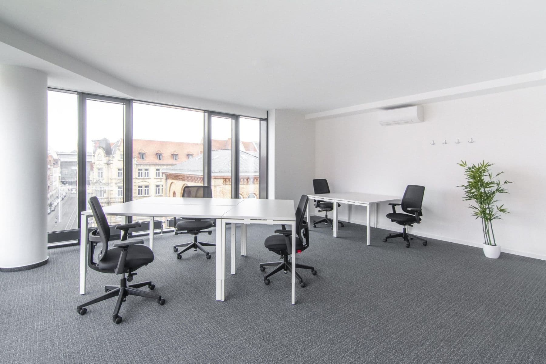 Prenájom kancelárie 1.330 m², Bahnhofstr. 38, Erfurt, Durínsko Prenájom kancelárie 1.330 m², Bahnhofstr. 38, Erfurt, Durínsko