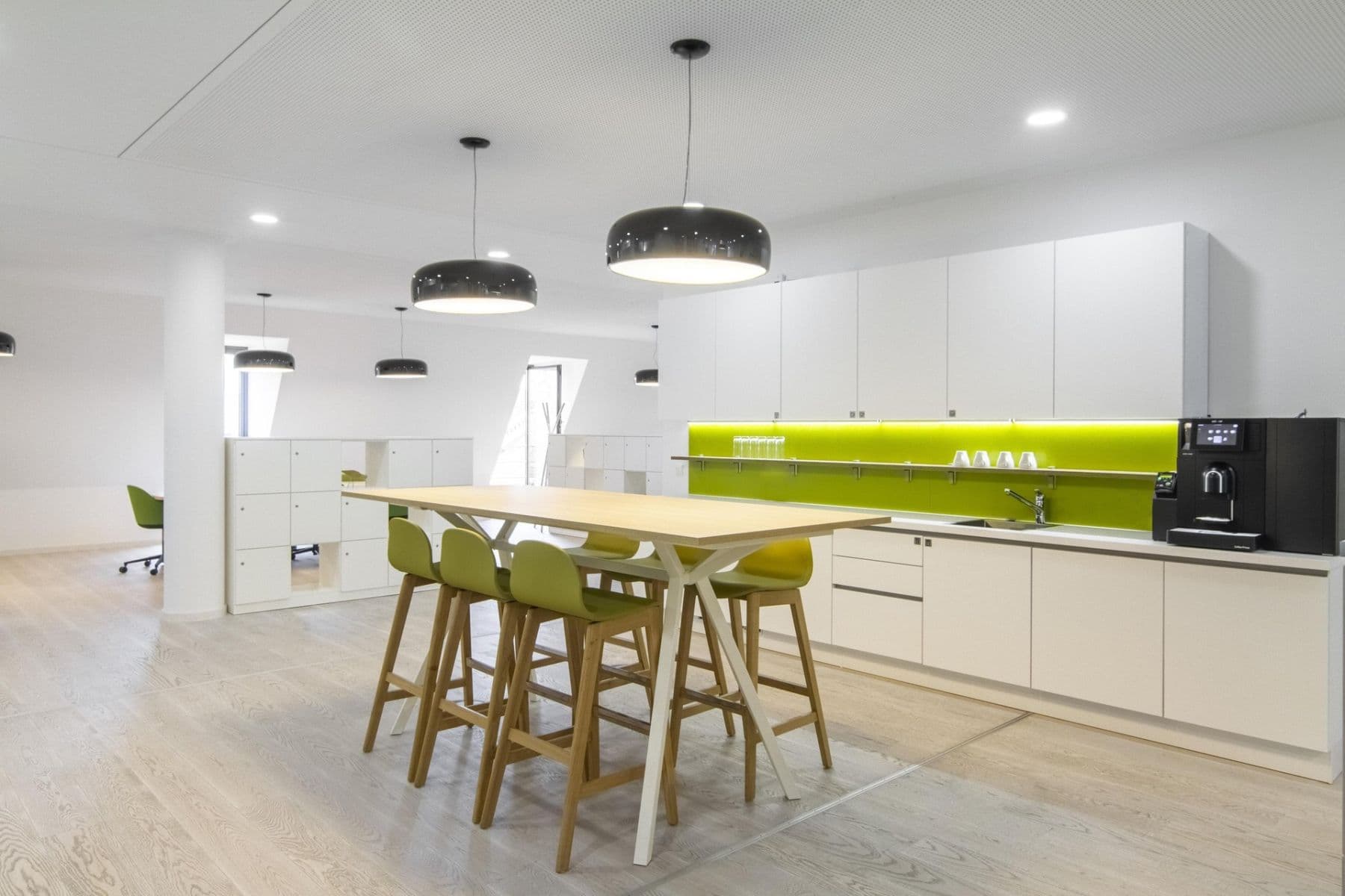 Prenájom kancelárie 1.330 m², Bahnhofstr. 38, Erfurt, Durínsko Prenájom kancelárie 1.330 m², Bahnhofstr. 38, Erfurt, Durínsko