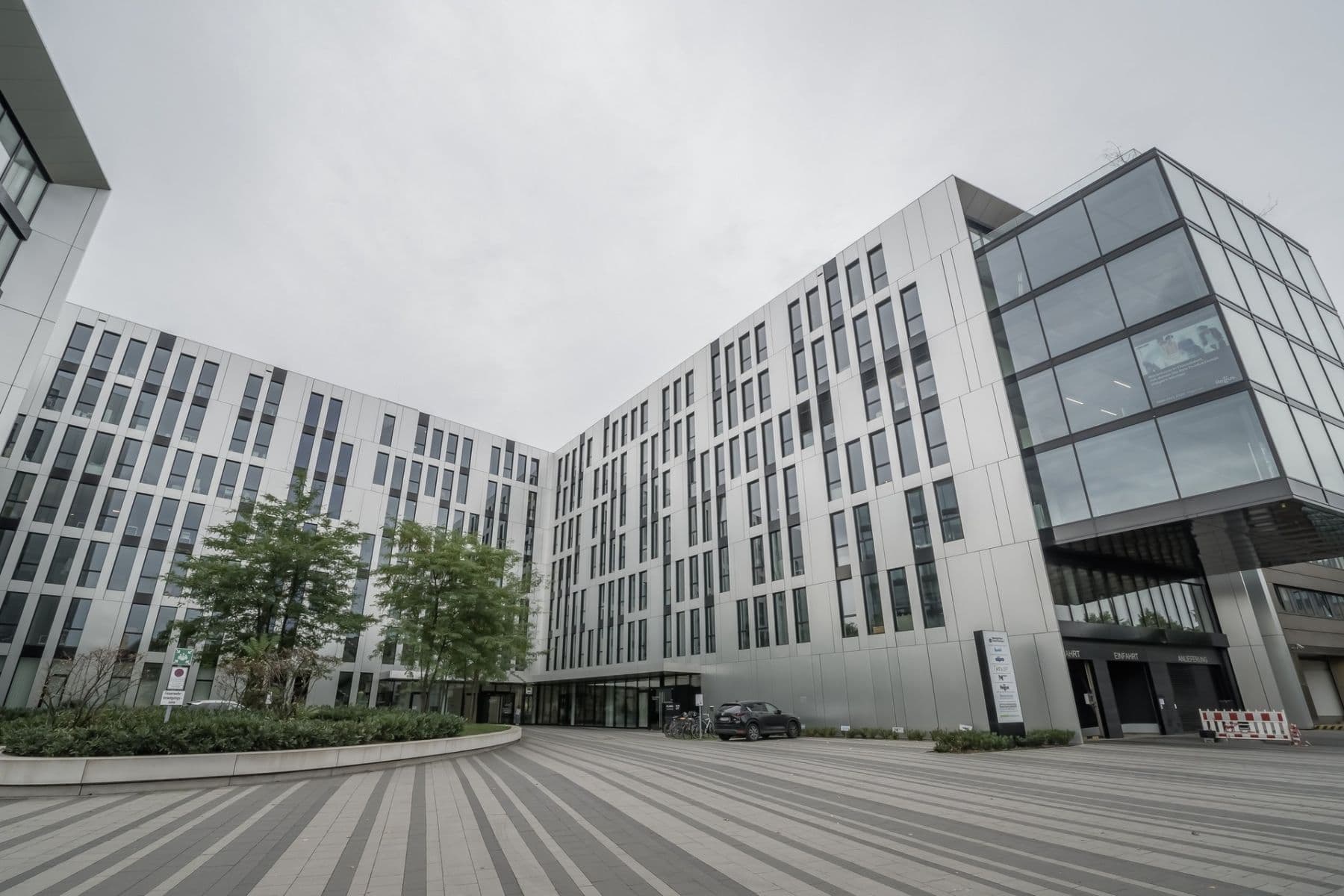 Prenájom kancelárie 1.456 m², Johannstraße 37, Düsseldorf, Severné Porýnie - Westfálsko Prenájom kancelárie 1.456 m², Johannstraße 37, Düsseldorf, Severné Porýnie - Westfálsko