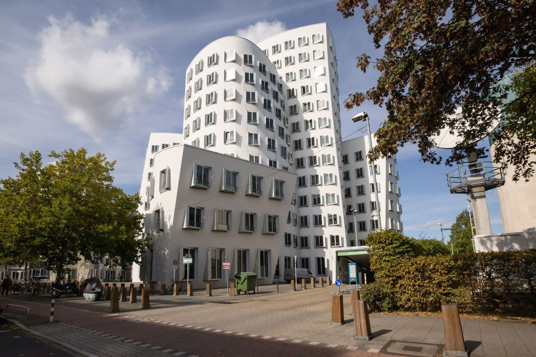 Prenájom kancelárie 1.098 m², Neuer Zollhof 3, Düsseldorf, Severné Porýnie - Westfálsko Prenájom kancelárie 1.098 m², Neuer Zollhof 3, Düsseldorf, Severné Porýnie - Westfálsko