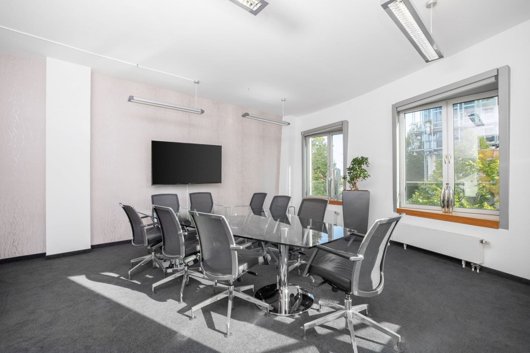 Prenájom kancelárie 1.098 m², Neuer Zollhof 3, Düsseldorf, Severné Porýnie - Westfálsko Prenájom kancelárie 1.098 m², Neuer Zollhof 3, Düsseldorf, Severné Porýnie - Westfálsko
