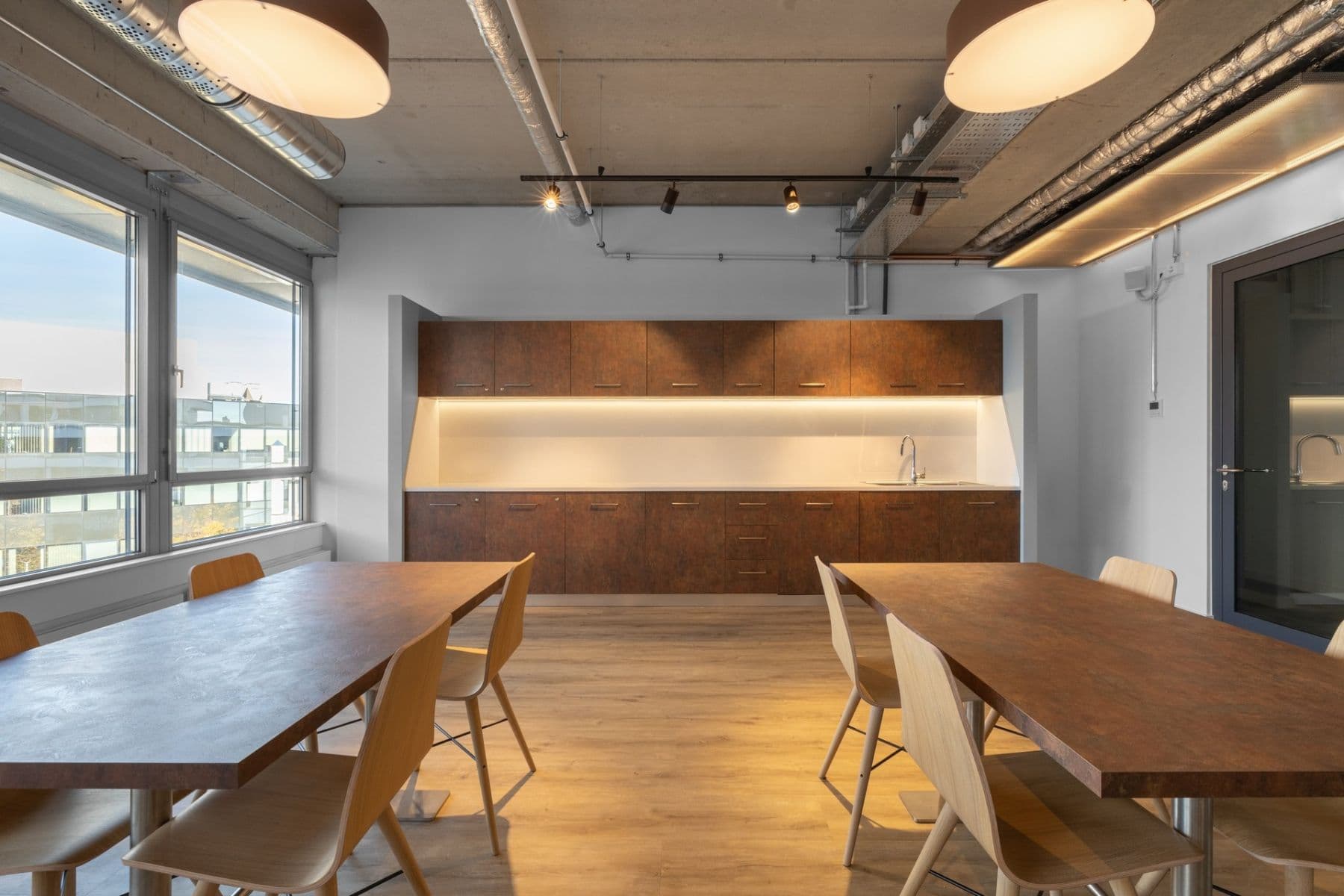 Prenájom kancelárie 2.268 m², Prinzenallee 7, Düsseldorf, Severné Porýnie - Westfálsko Prenájom kancelárie 2.268 m², Prinzenallee 7, Düsseldorf, Severné Porýnie - Westfálsko