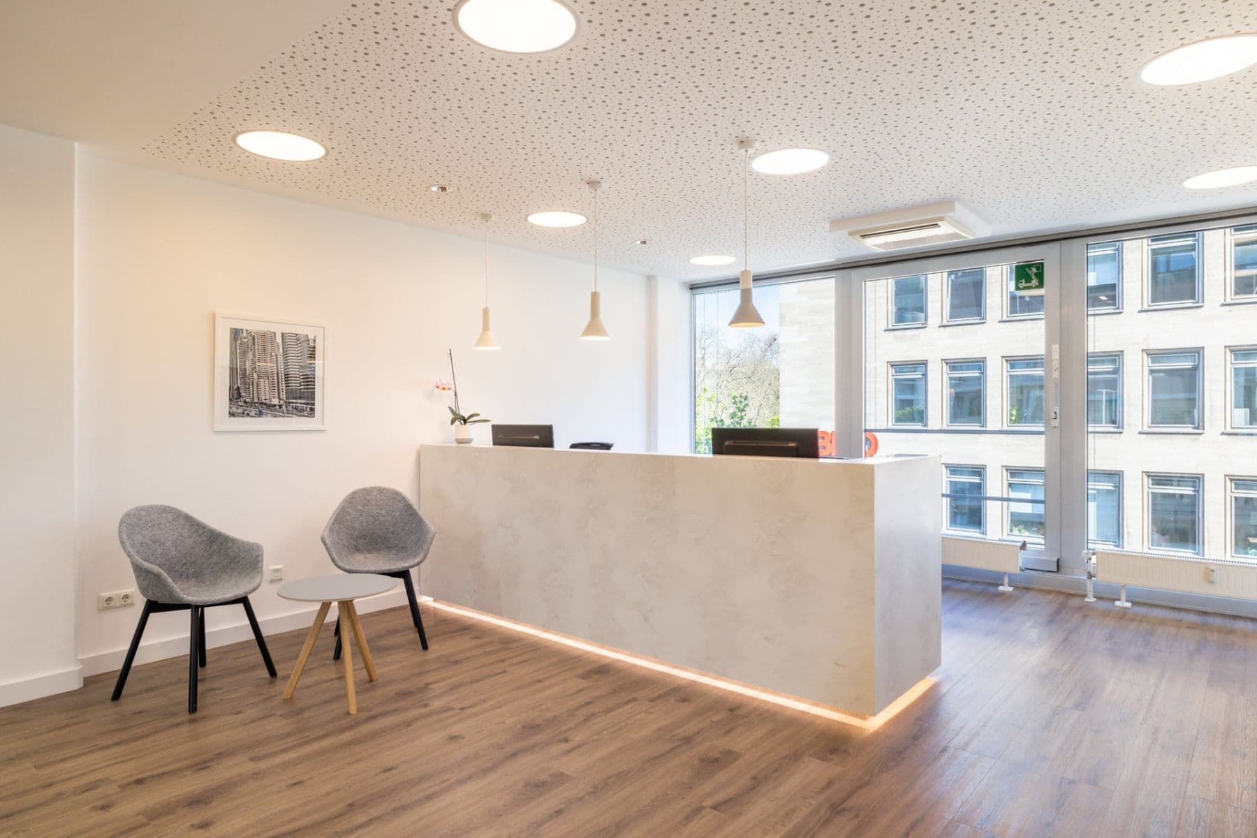 Prenájom kancelárie 1.694 m², Königsallee 92a, Düsseldorf, Severné Porýnie - Westfálsko Prenájom kancelárie 1.694 m², Königsallee 92a, Düsseldorf, Severné Porýnie - Westfálsko