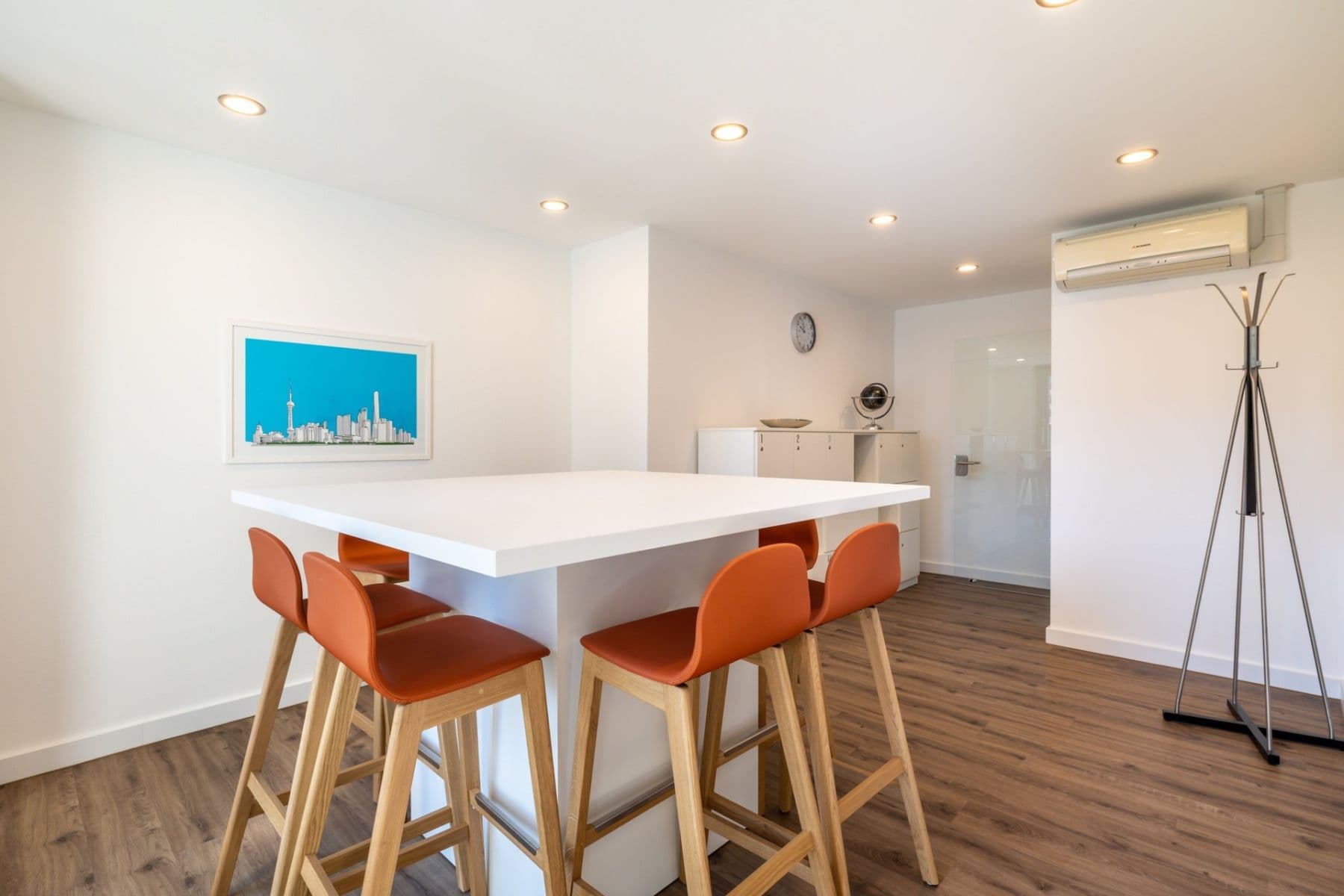 Prenájom kancelárie 1.694 m², Königsallee 92a, Düsseldorf, Severné Porýnie - Westfálsko Prenájom kancelárie 1.694 m², Königsallee 92a, Düsseldorf, Severné Porýnie - Westfálsko