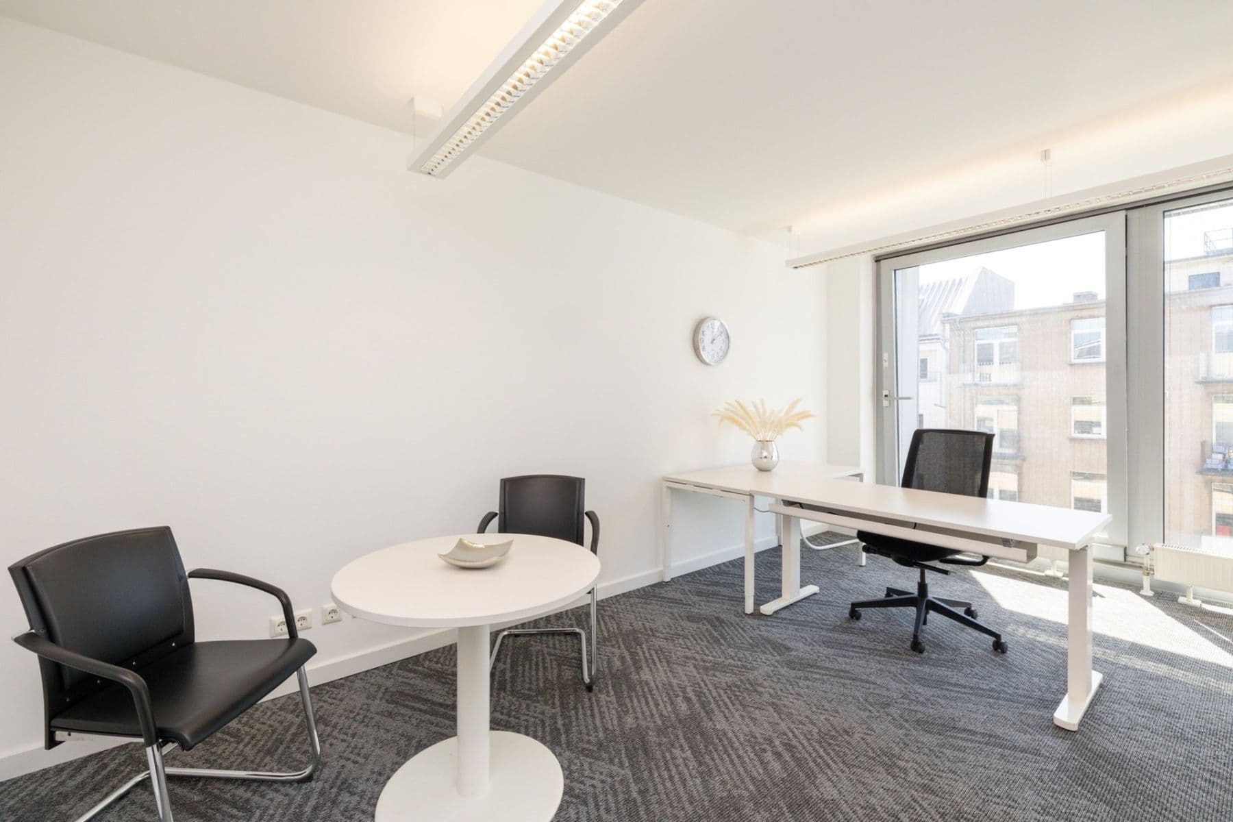 Prenájom kancelárie 1.694 m², Königsallee 92a, Düsseldorf, Severné Porýnie - Westfálsko Prenájom kancelárie 1.694 m², Königsallee 92a, Düsseldorf, Severné Porýnie - Westfálsko