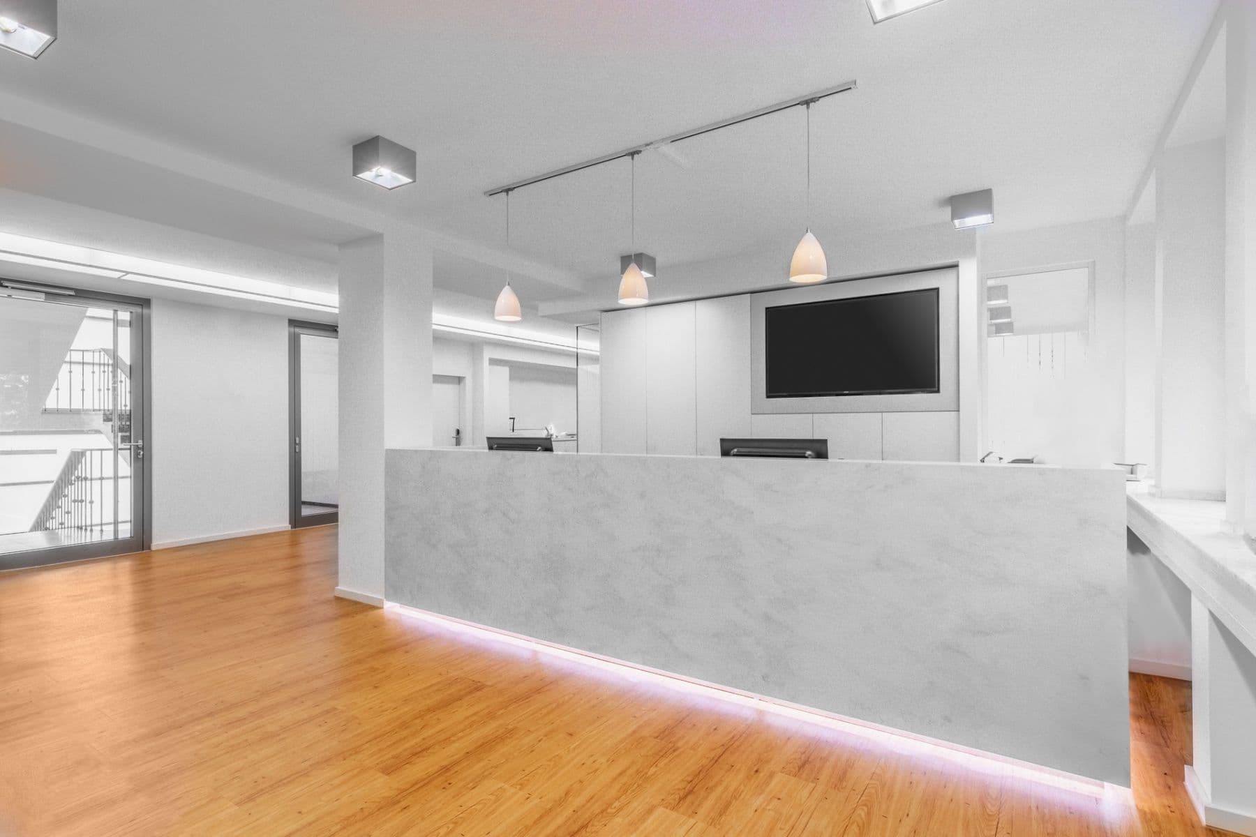 Prenájom kancelárie 1.220 m², Berliner Allee 59, Düsseldorf, Severné Porýnie - Westfálsko Prenájom kancelárie 1.220 m², Berliner Allee 59, Düsseldorf, Severné Porýnie - Westfálsko