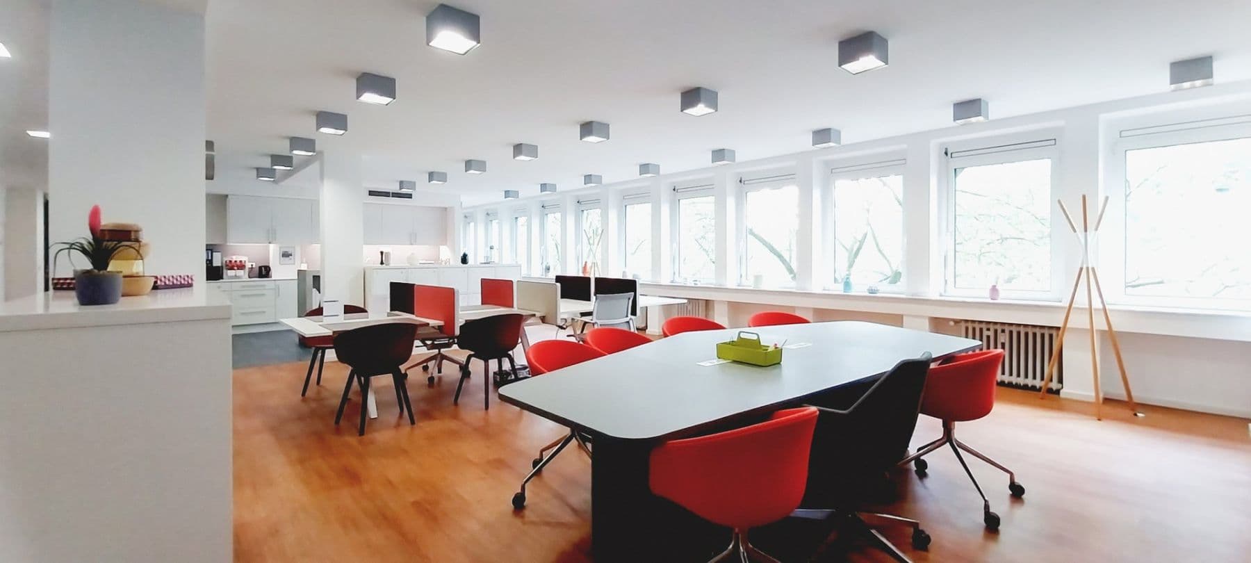Prenájom kancelárie 1.220 m², Berliner Allee 59, Düsseldorf, Severné Porýnie - Westfálsko Prenájom kancelárie 1.220 m², Berliner Allee 59, Düsseldorf, Severné Porýnie - Westfálsko